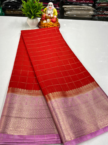 Beautiful Chiffon Saree with Chex Pattern & Contrast Border
