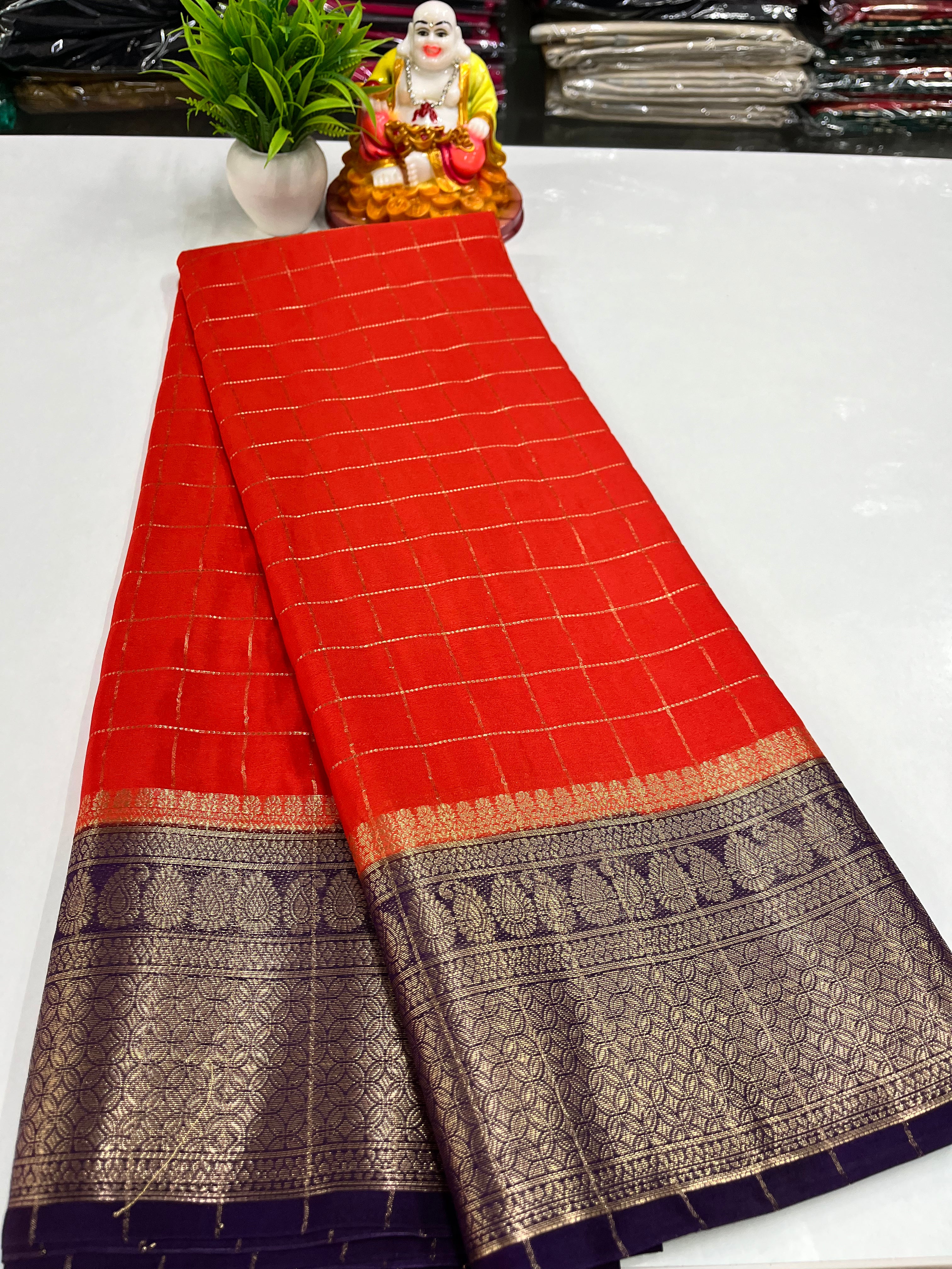 Beautiful Chiffon Saree with Chex Pattern & Contrast Border
