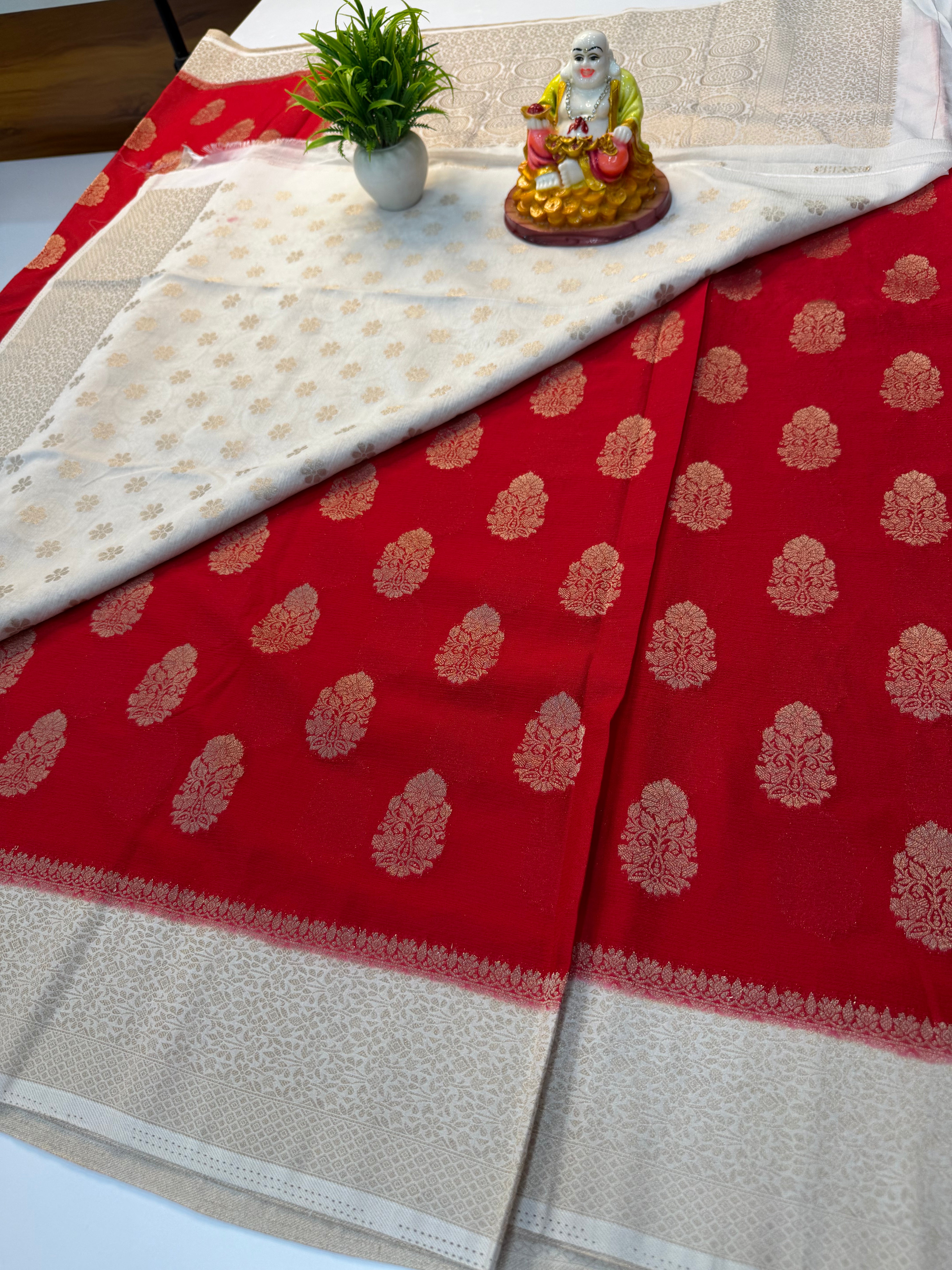 Premium Chiffon Saree with Buttas, Rich Pallu & Butta Blouse
