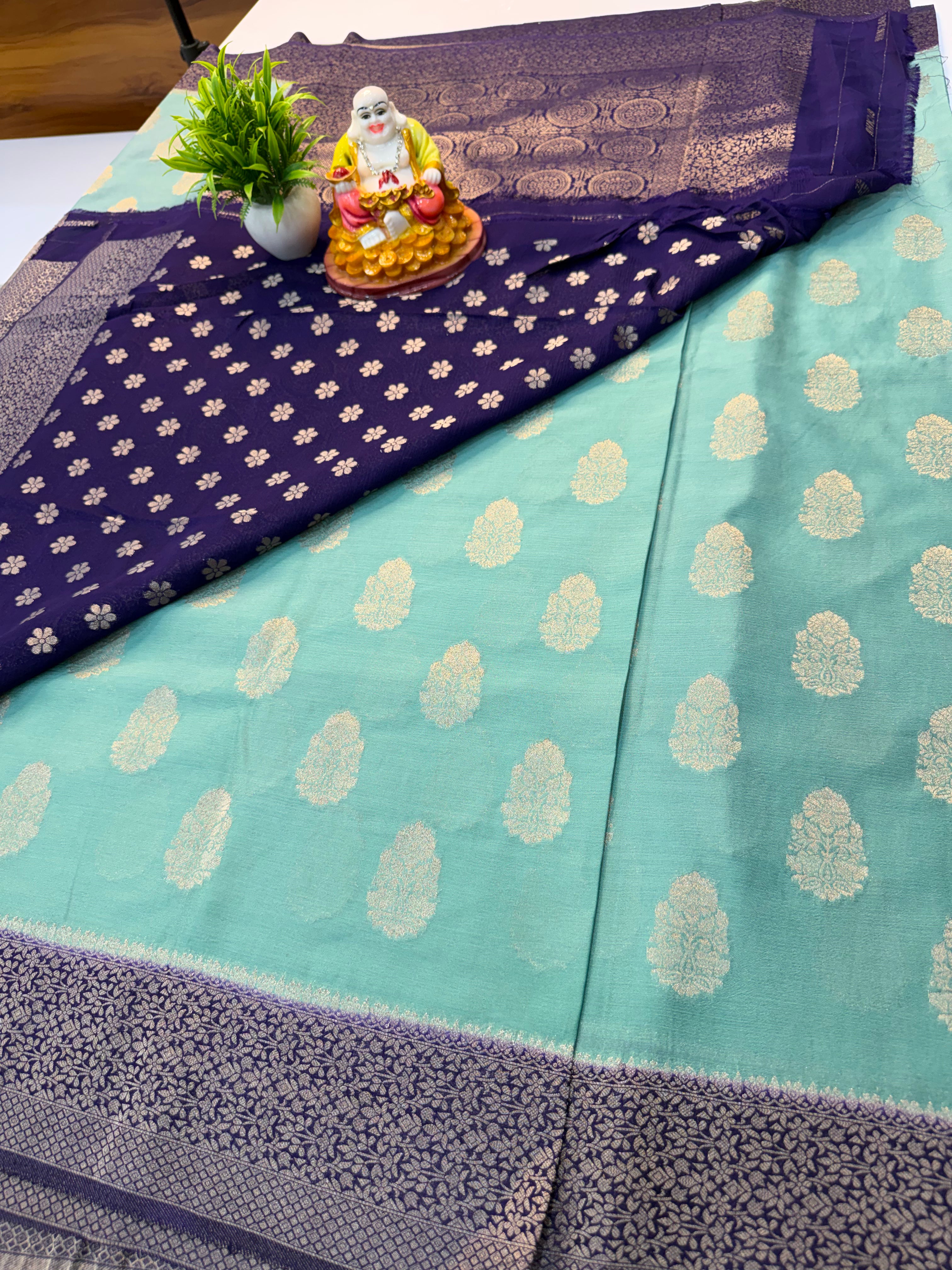 Premium Chiffon Saree with Buttas, Rich Pallu & Butta Blouse
