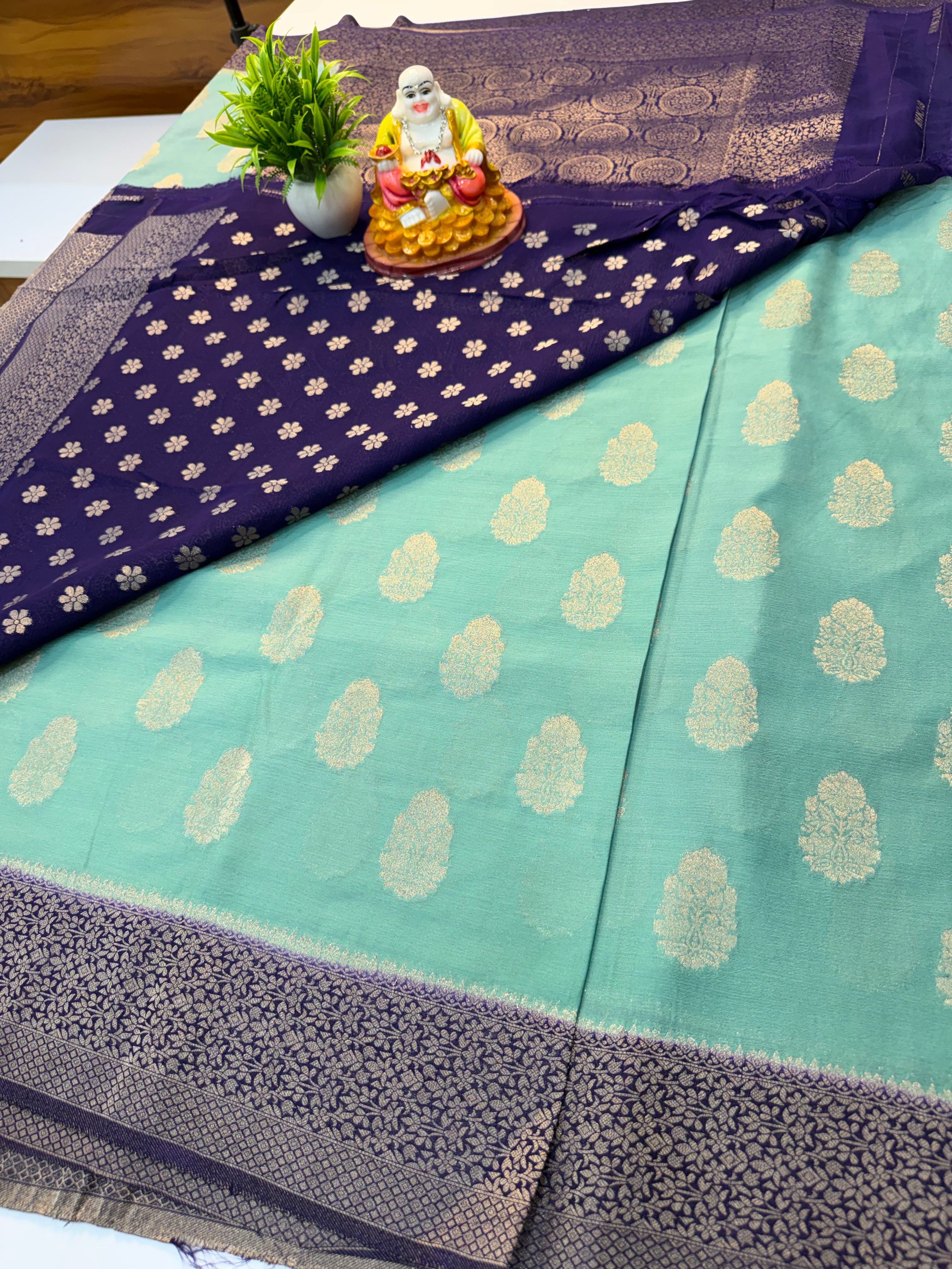 Premium Chiffon Saree with Buttas, Rich Pallu & Butta Blouse