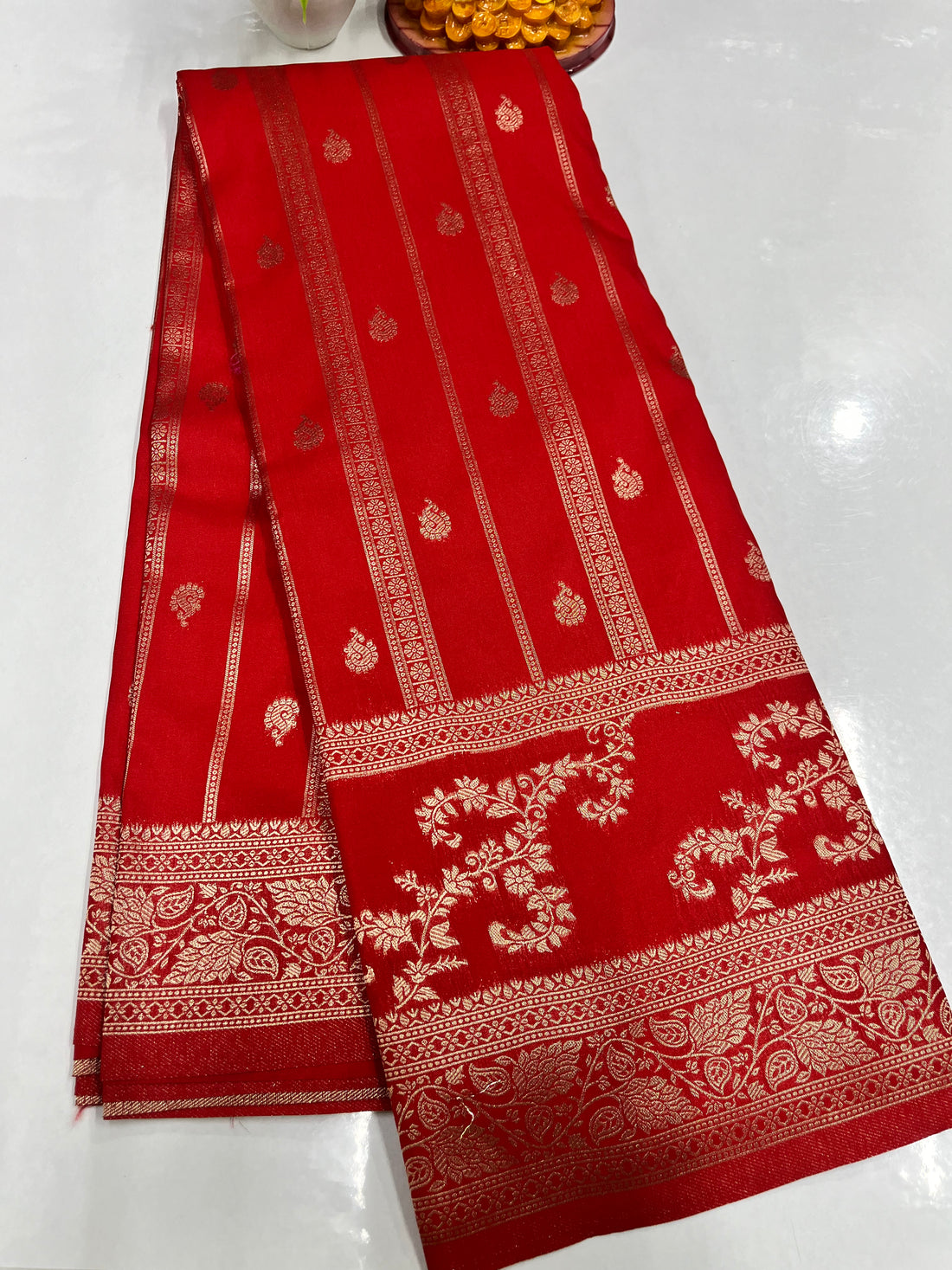Georgette Saree with Beautiful Flower Design, Rich Pallu & Butta Blouse – Padmavathi Silks & Sarees