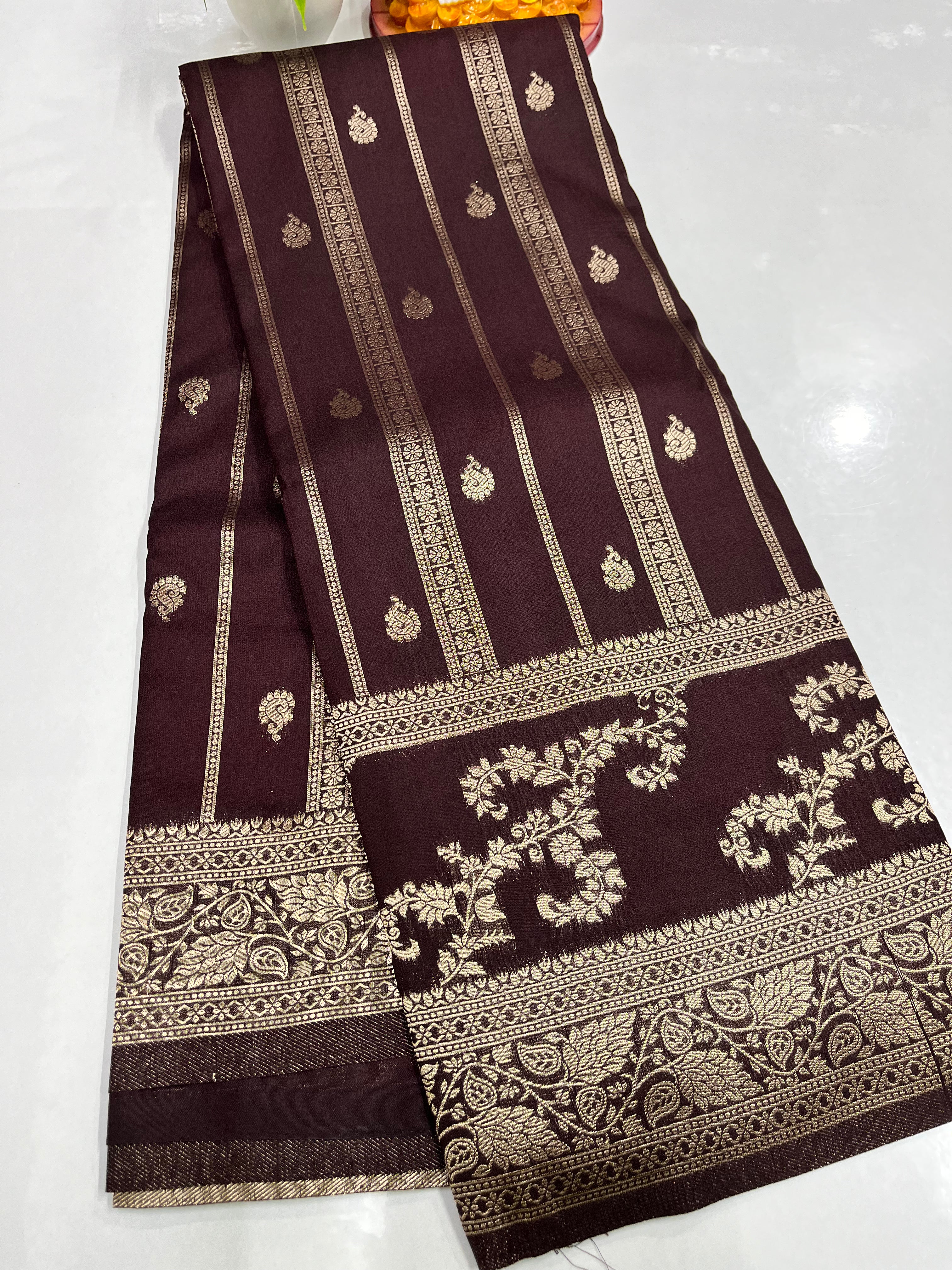Georgette Saree with Beautiful Flower Design, Rich Pallu & Butta Blouse – Padmavathi Silks & Sarees