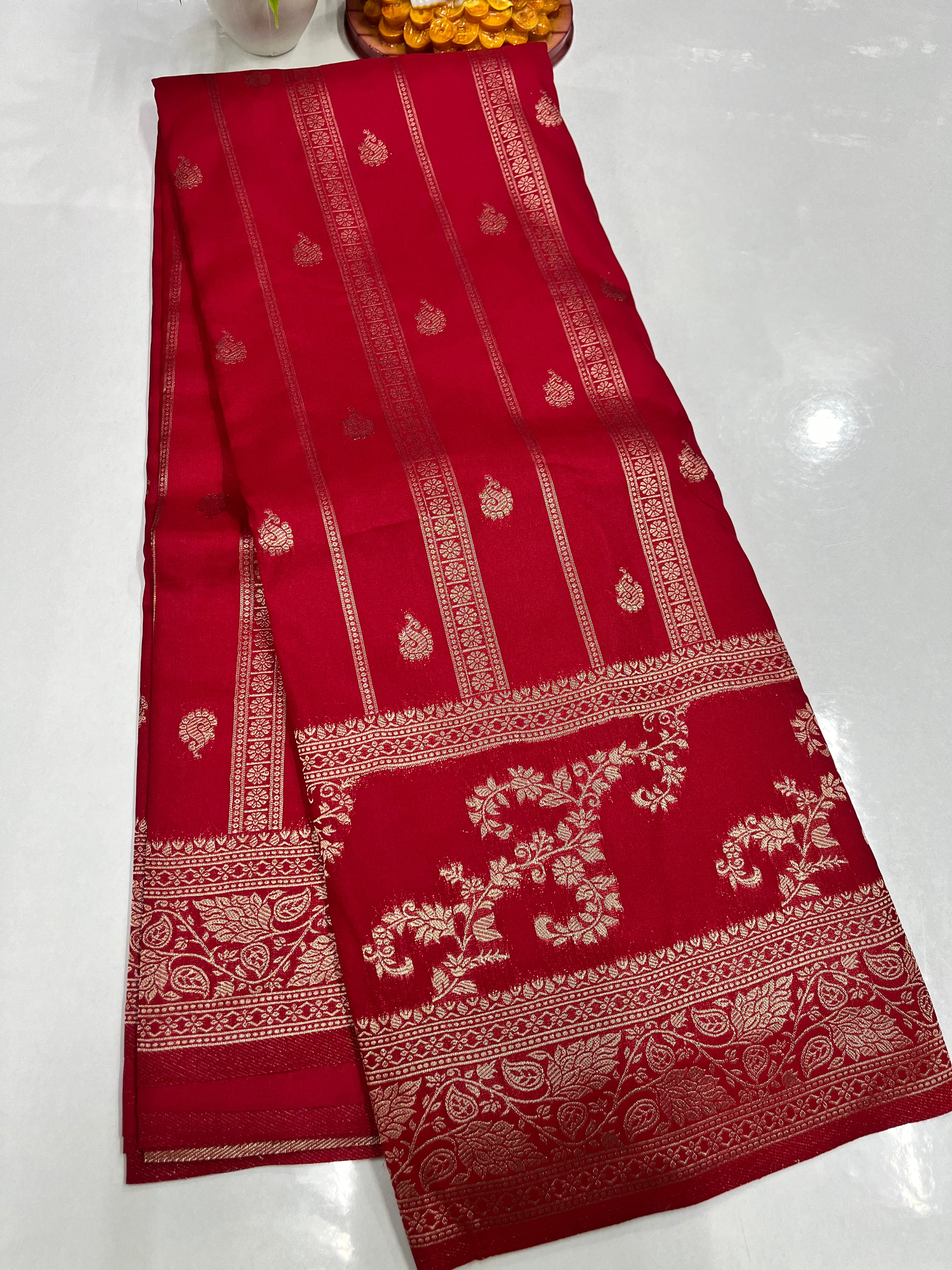 Georgette Saree with Beautiful Flower Design, Rich Pallu & Butta Blouse – Padmavathi Silks & Sarees