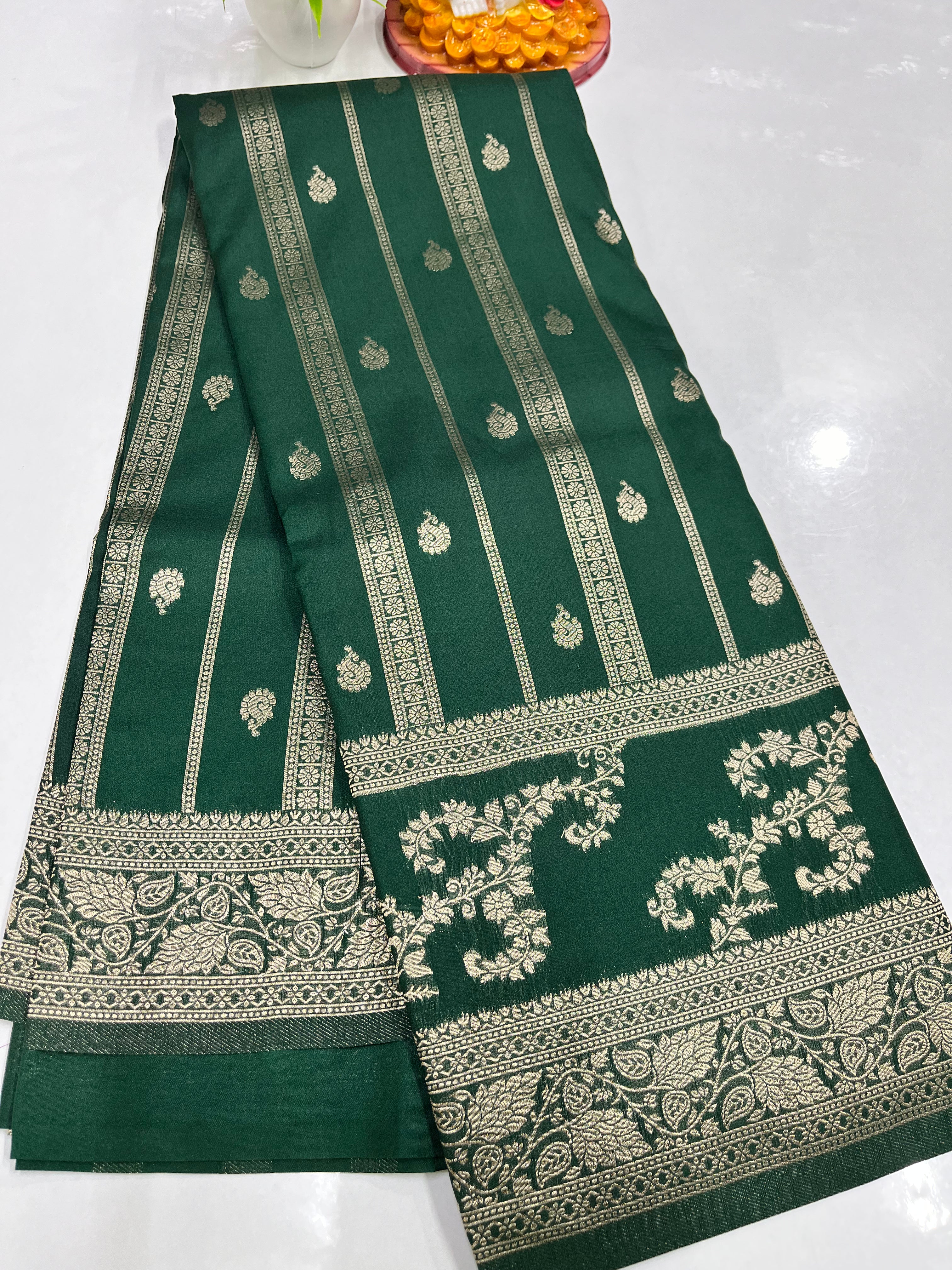 Georgette Saree with Beautiful Flower Design, Rich Pallu & Butta Blouse – Padmavathi Silks & Sarees