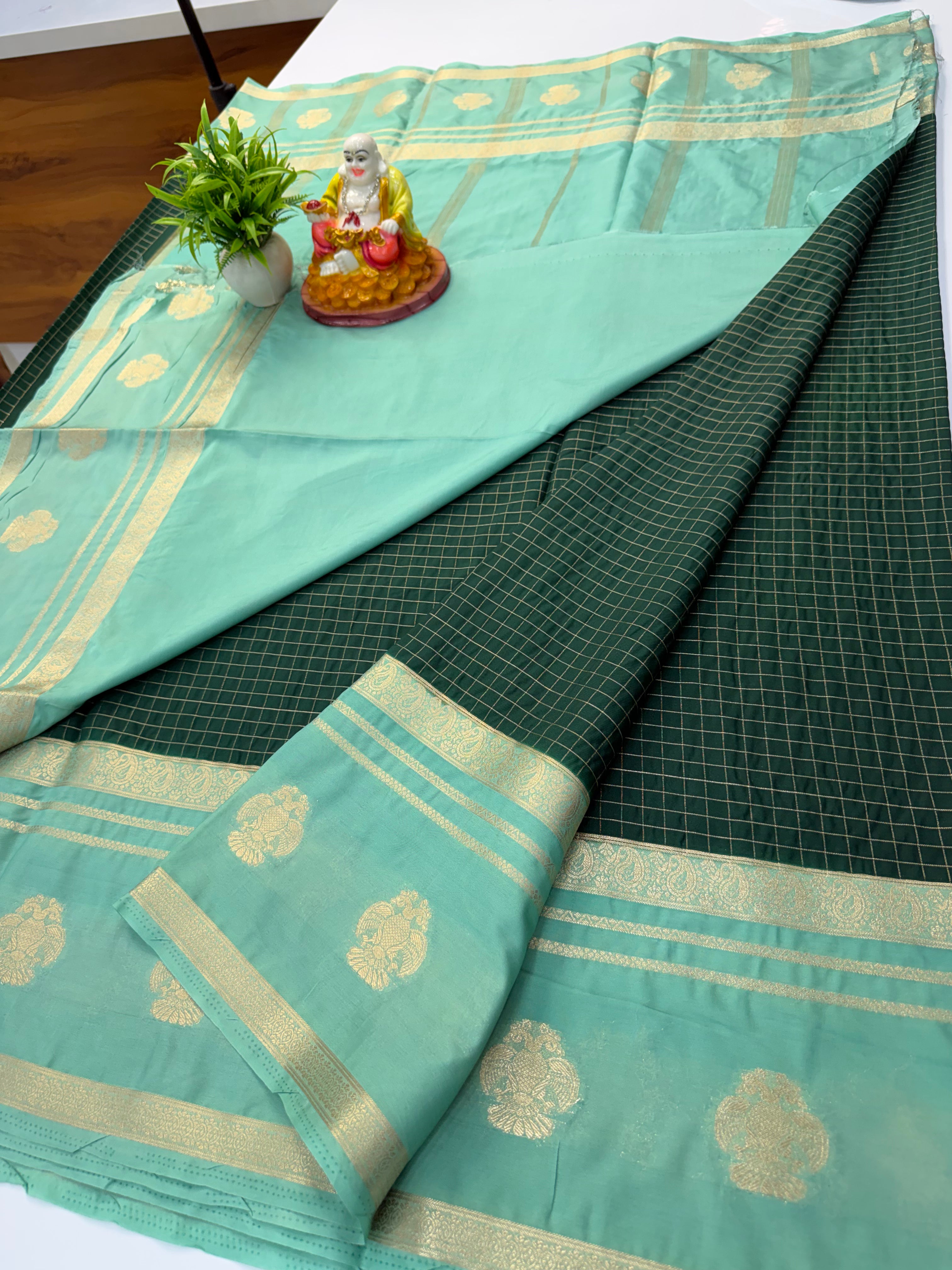 Premium Mysore Crepe Silk Saree with Checks Pattern & Gandaberunda Design | Padmavathi Silks and Sarees