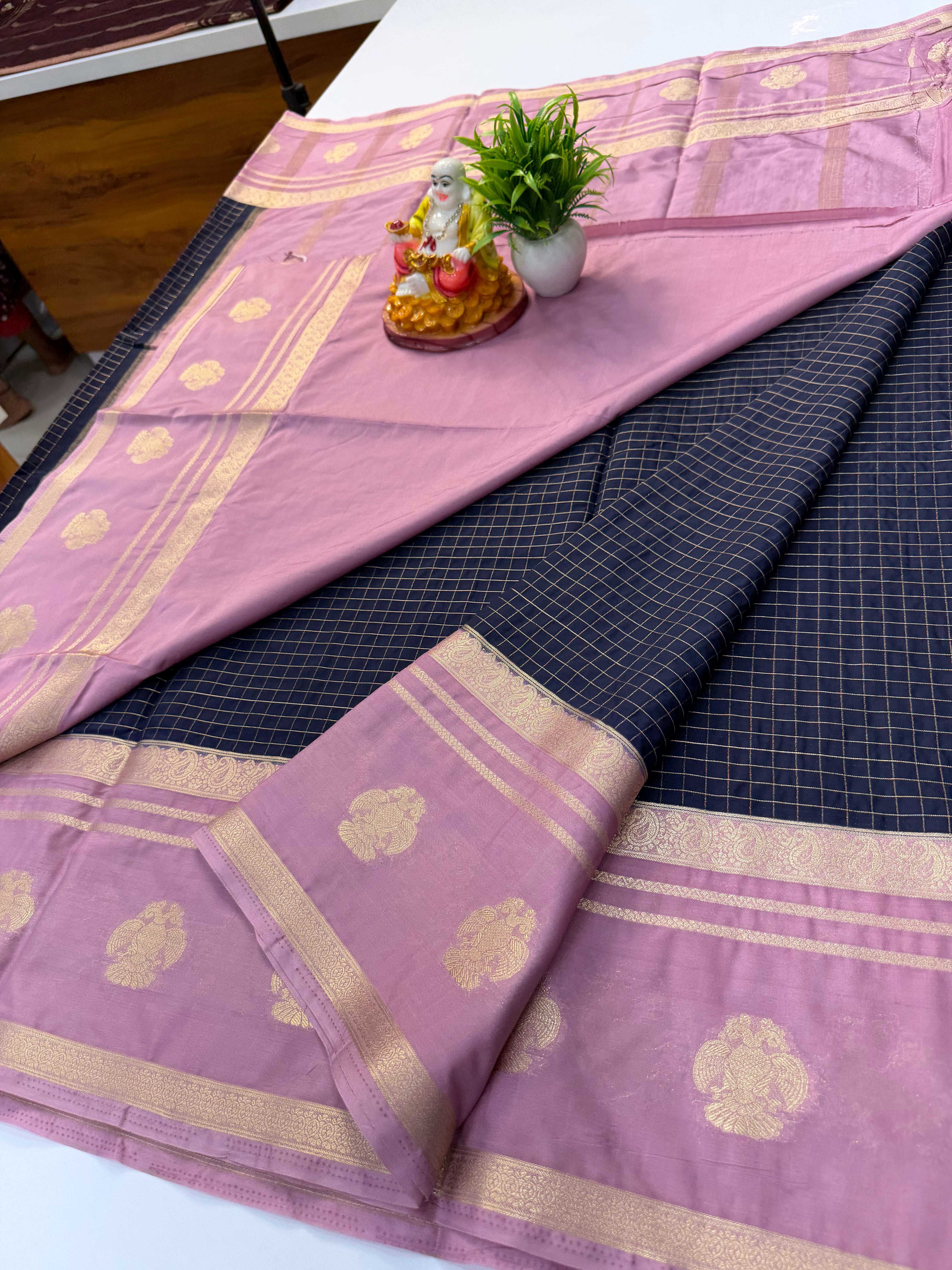Premium Mysore Crepe Silk Saree with Checks Pattern & Gandaberunda Design | Padmavathi Silks and Sarees