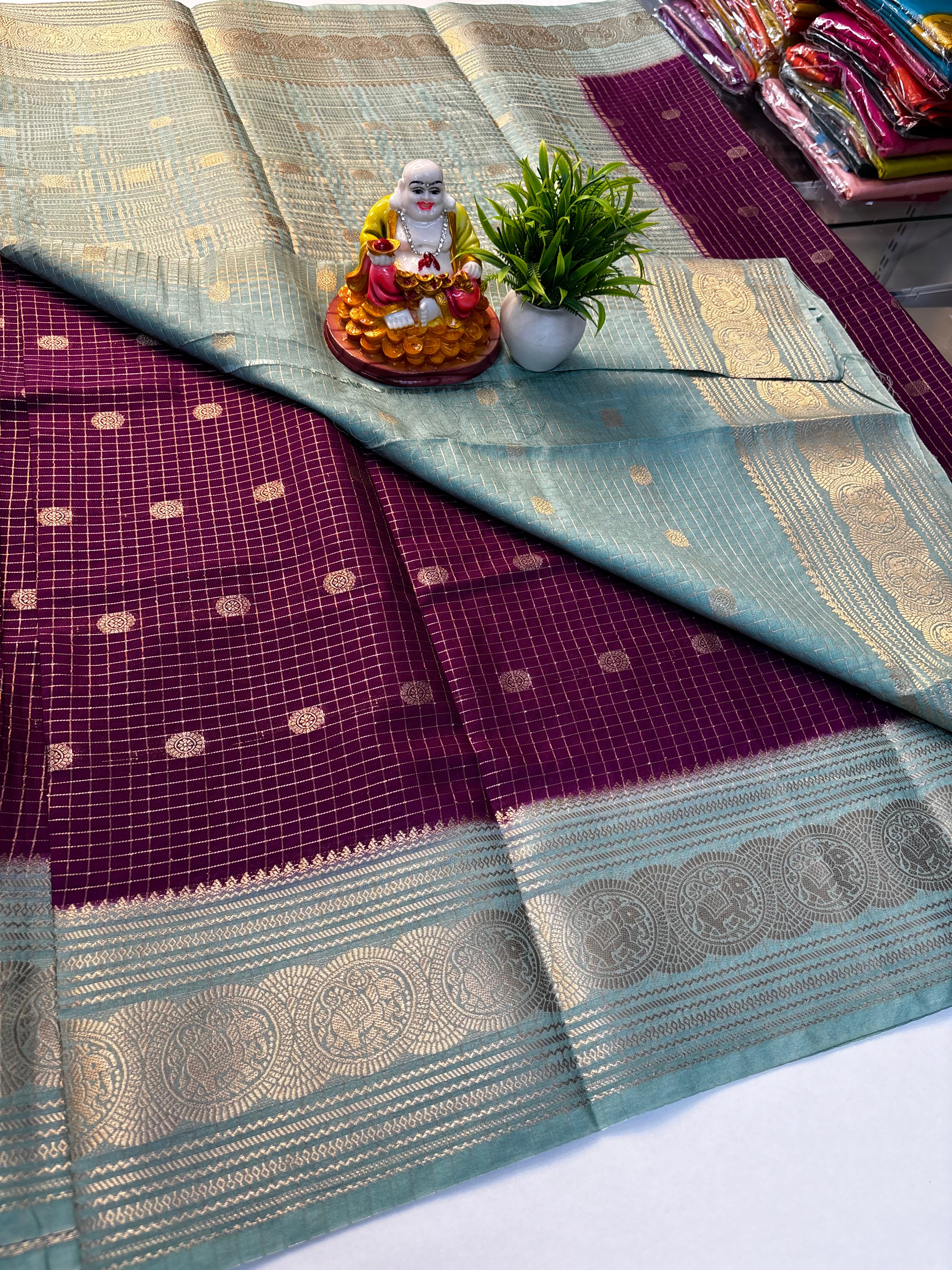 💖 Beautiful Mysore Crepe Silk Saree with Buttas &amp; Chex Pattern 💖