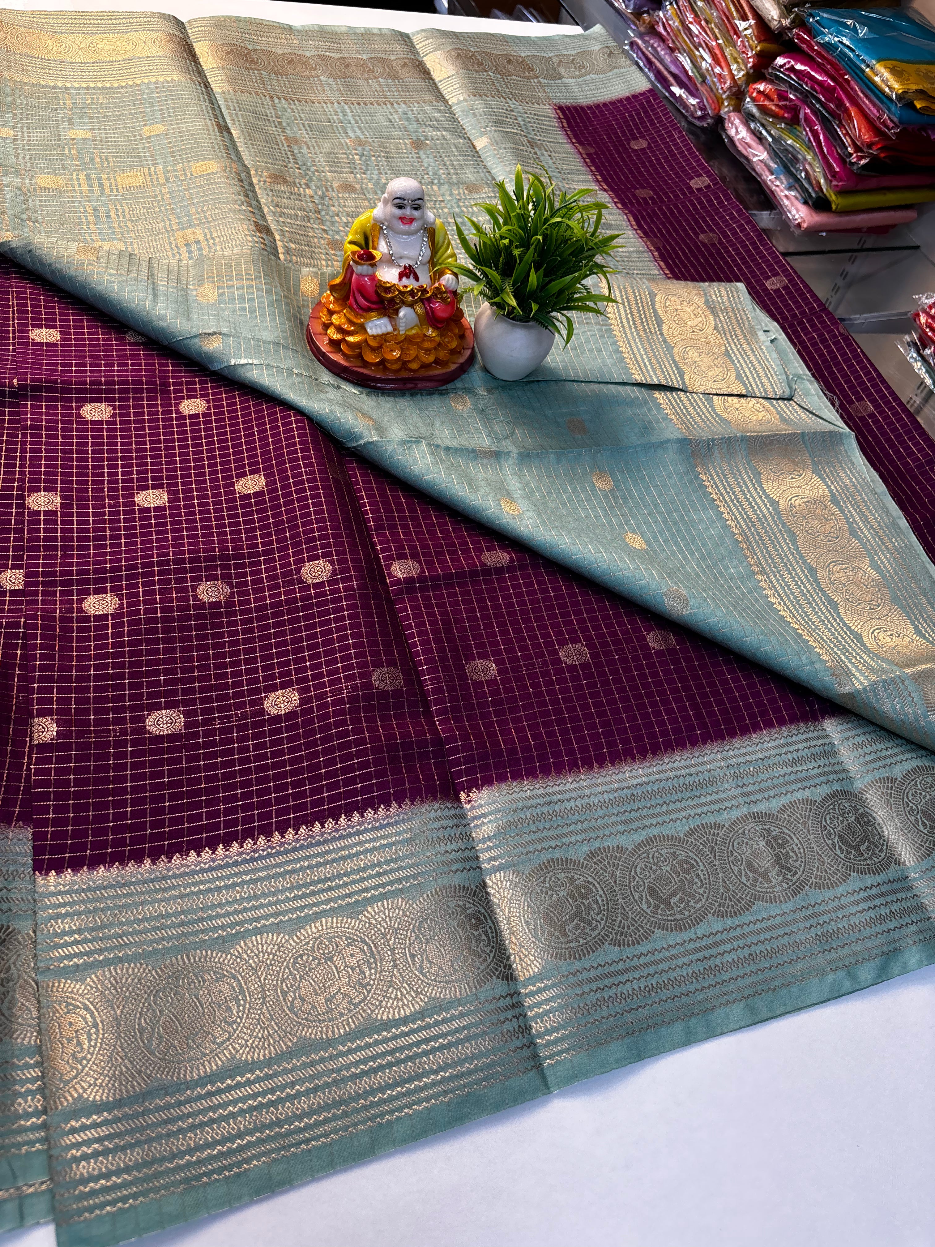 💖 Beautiful Mysore Crepe Silk Saree with Buttas &amp; Chex Pattern 💖