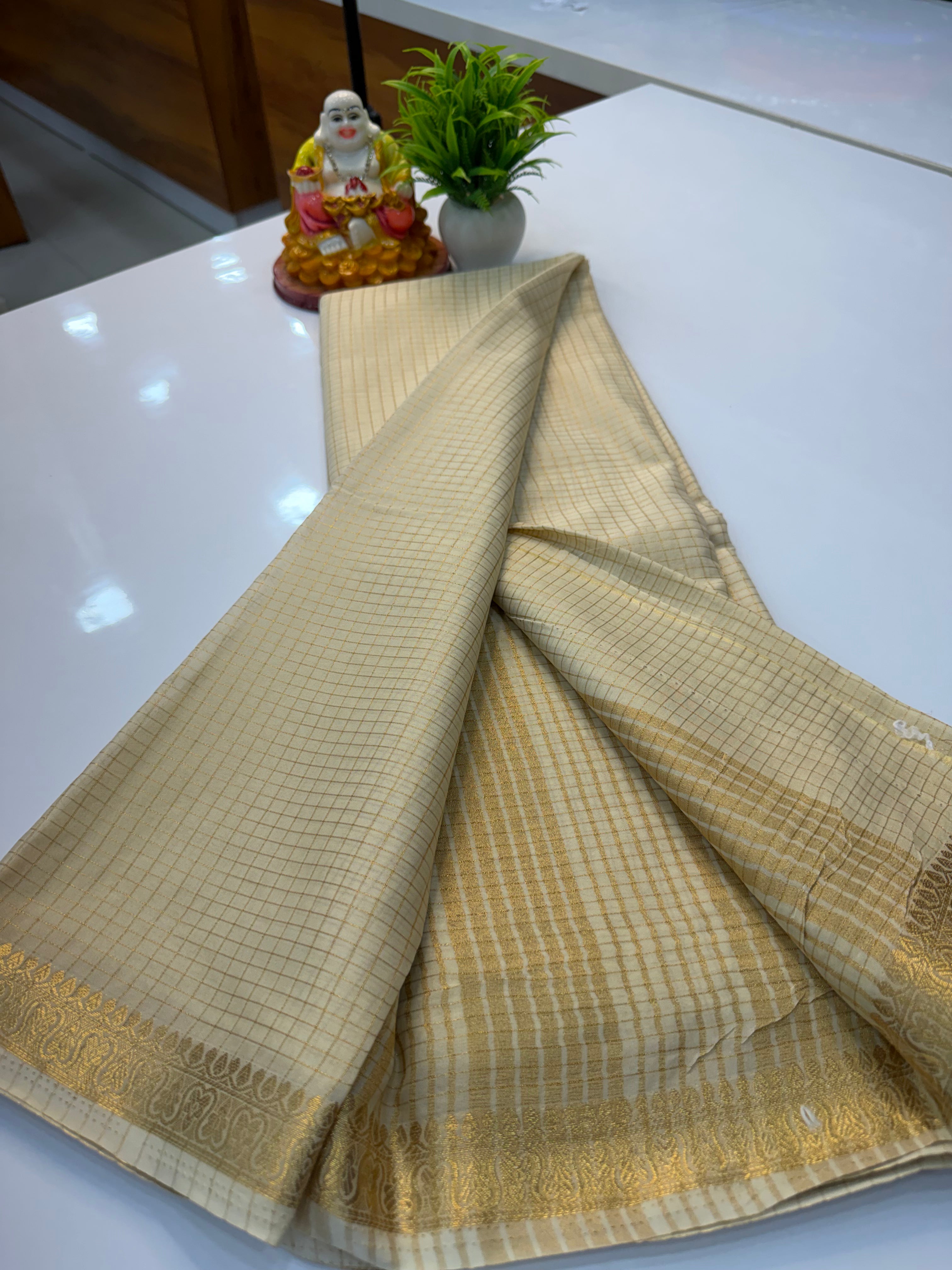 Beautiful Mysore Crepe Silk Saree with Checks Pattern & Small Border – Padmavathi Silks and Sarees