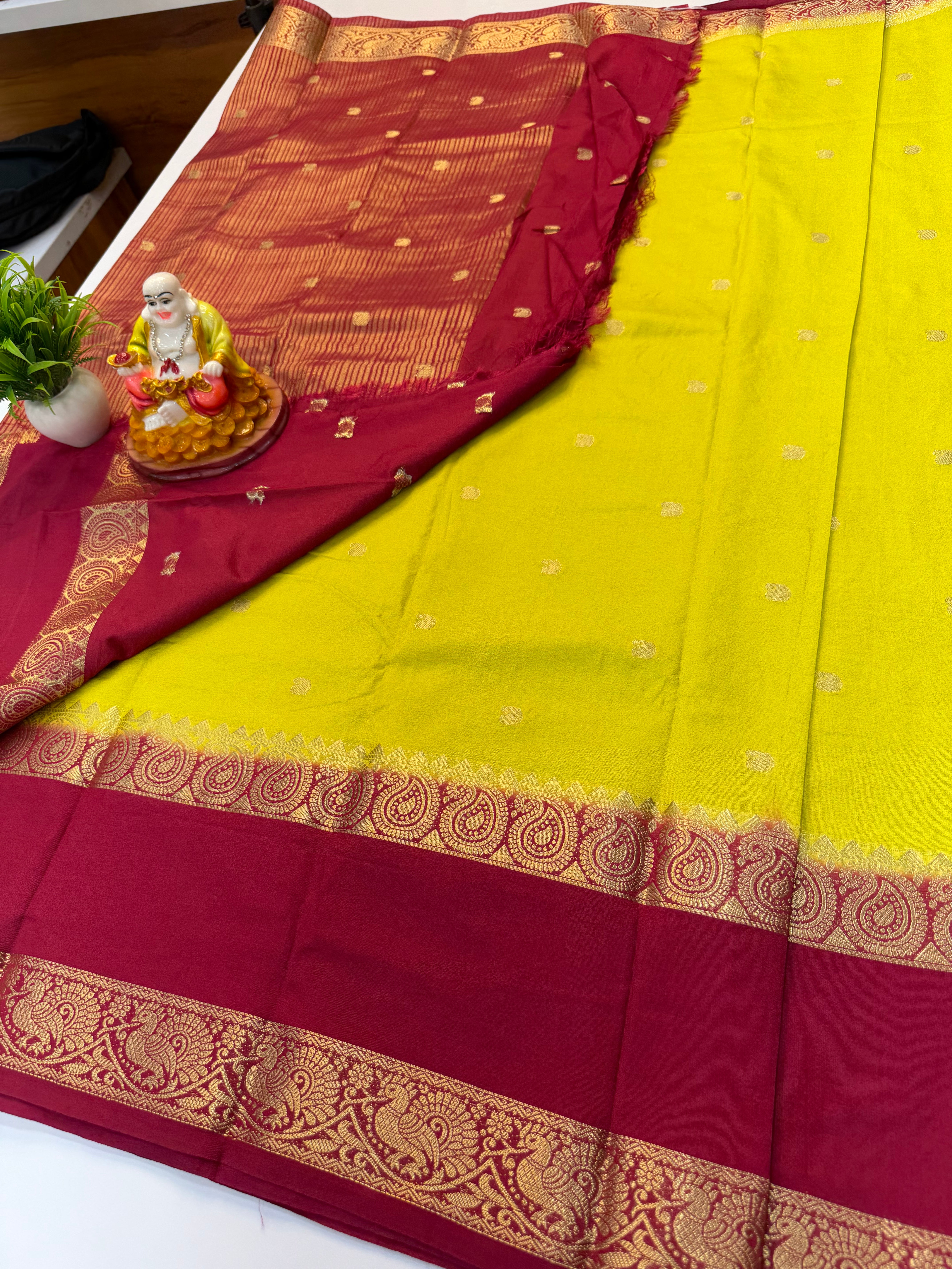 Premium Mysore Crepe Silk Saree with Buttas & Mango Bentex Border | Padmavathi Silks and Sarees