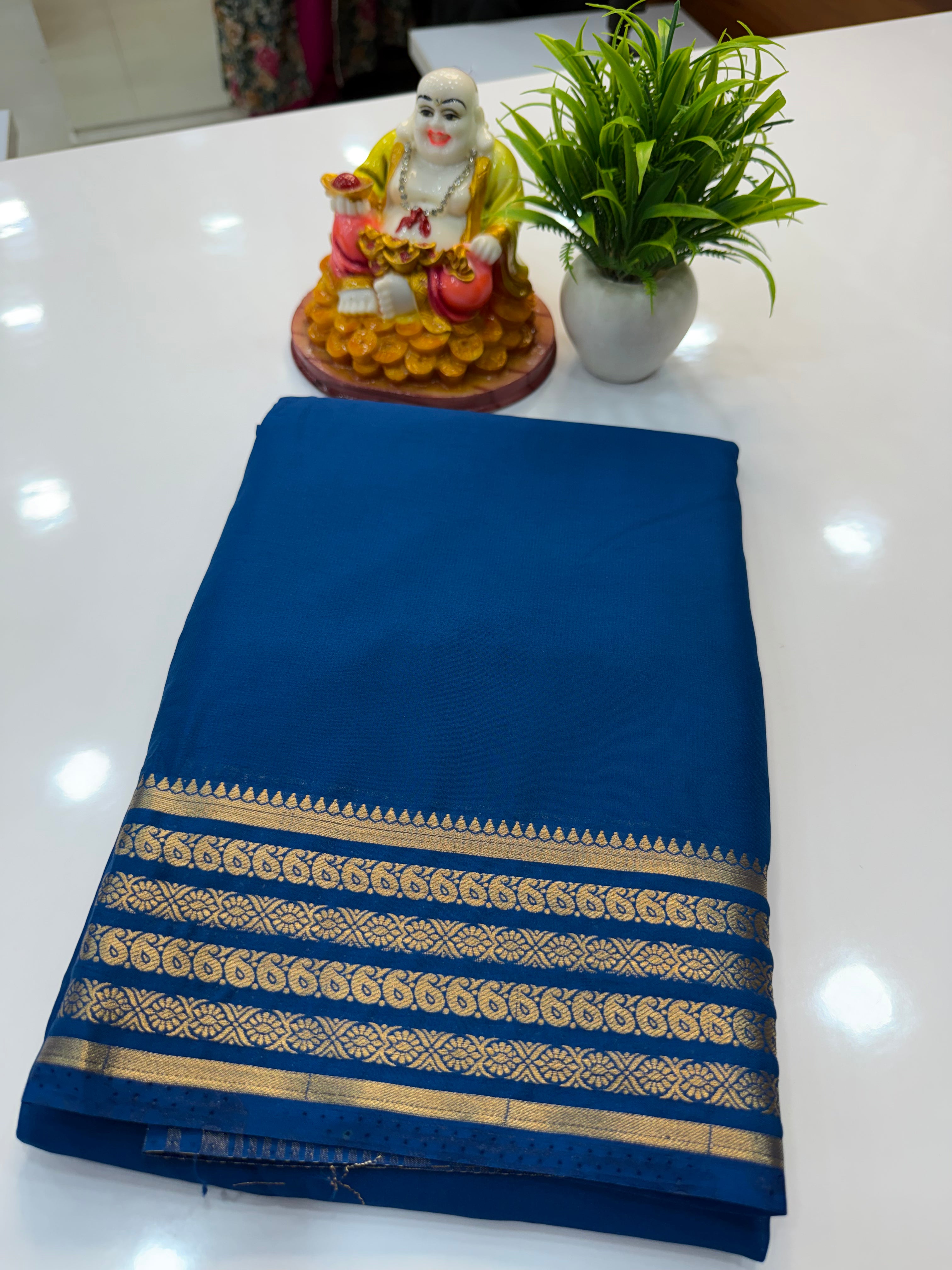 Premium Mysore Crepe Silk Saree with Mango Border – Elegant Traditional Weave