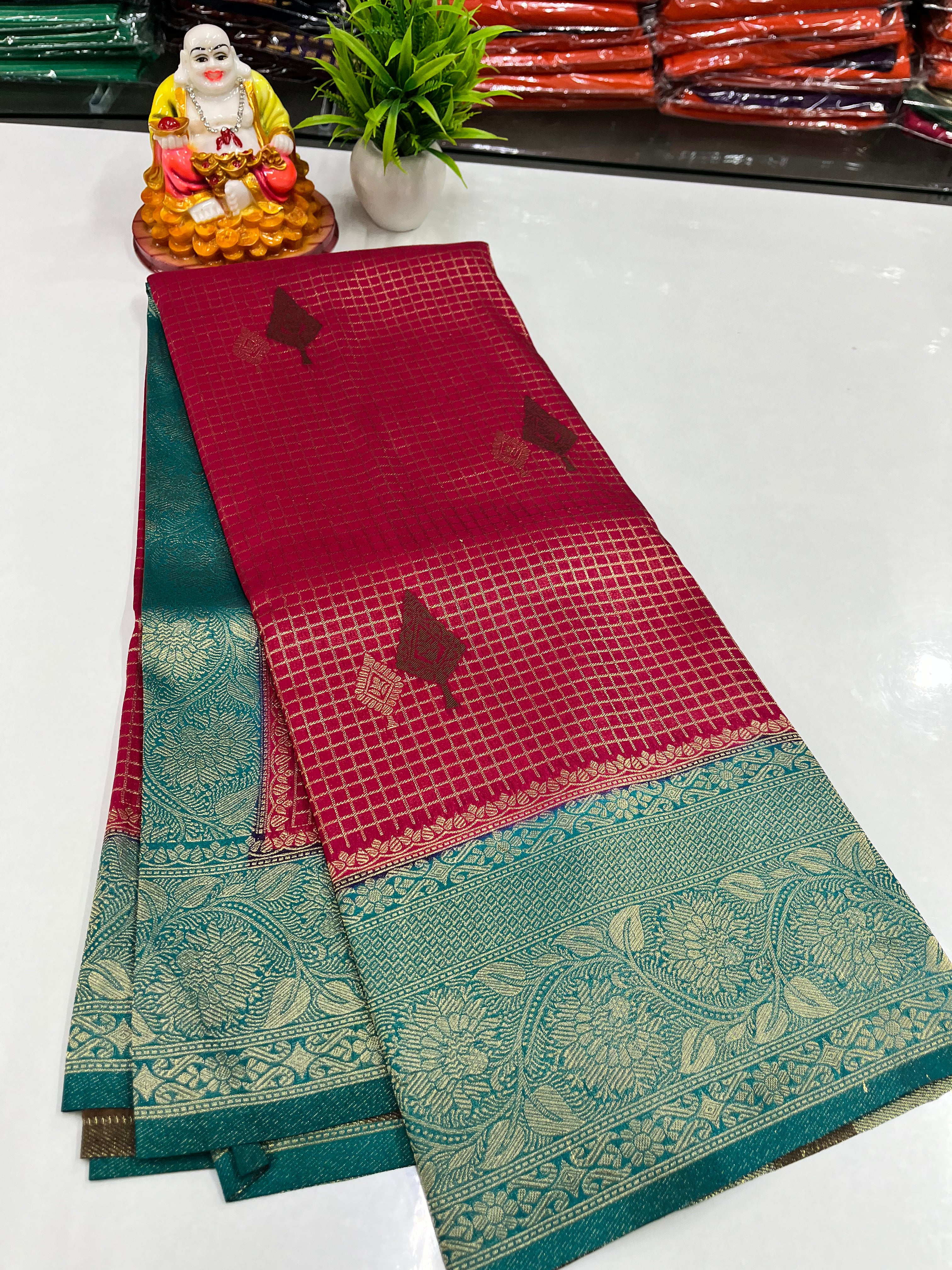 Premium Georgette Saree – Elegant Checks with Buttas