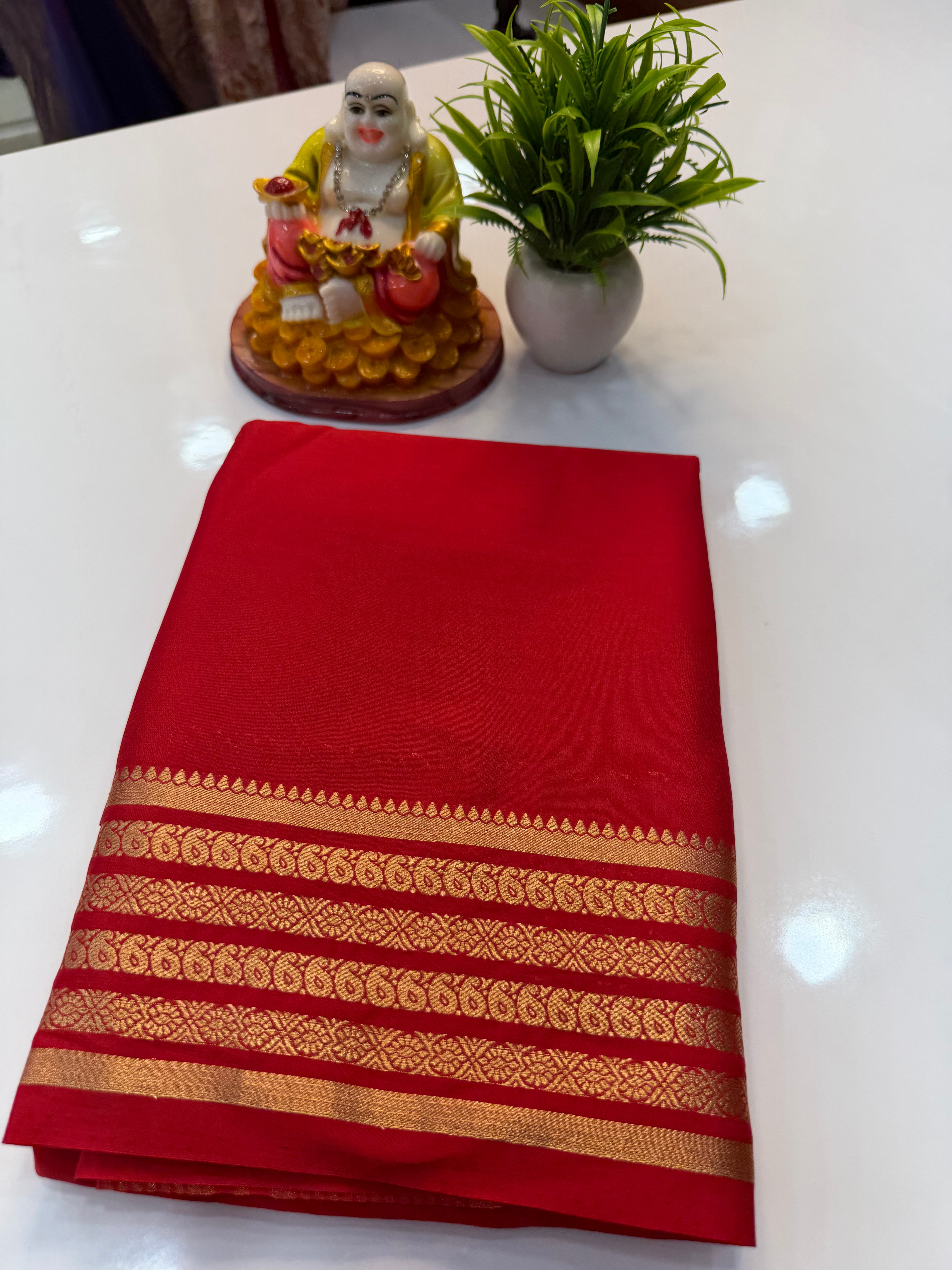 Premium Mysore Crepe Silk Saree with Mango Border – Elegant Traditional Weave