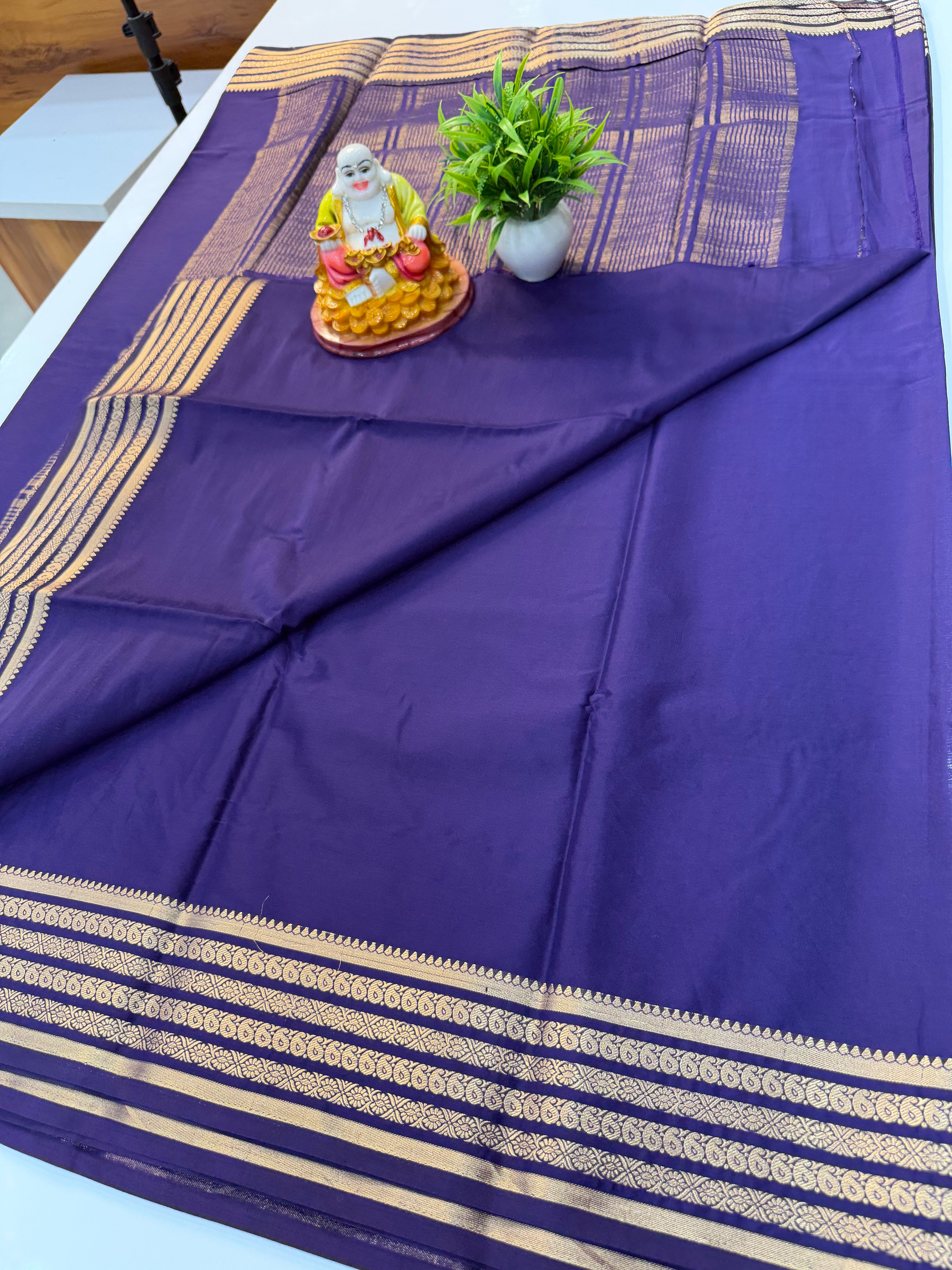 Premium Mysore Crepe Silk Saree with Mango Border – Elegant Traditional Weave