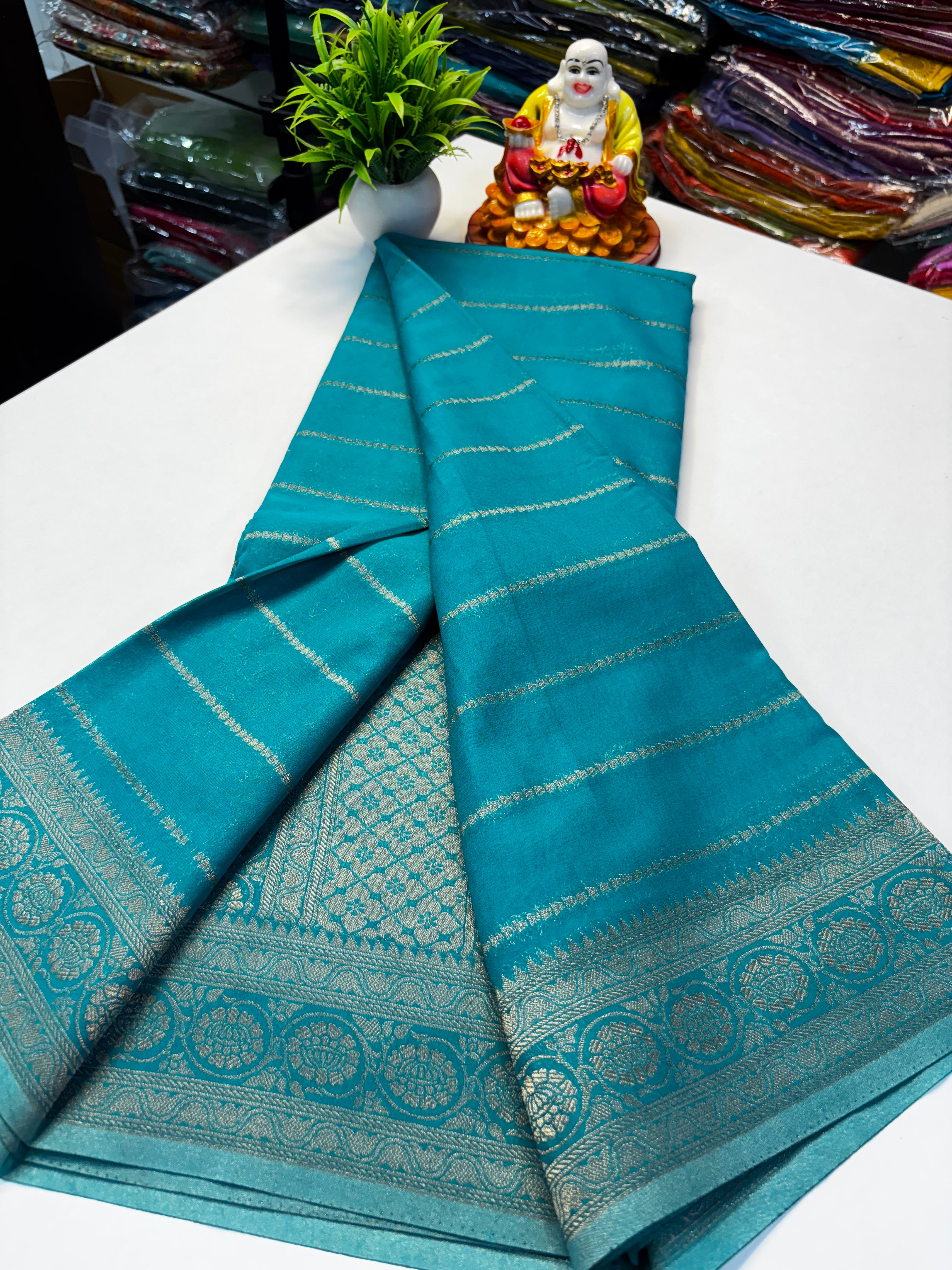 ✨ Beautiful Chiffon Saree with Rich Pallu & Brocade Blouse