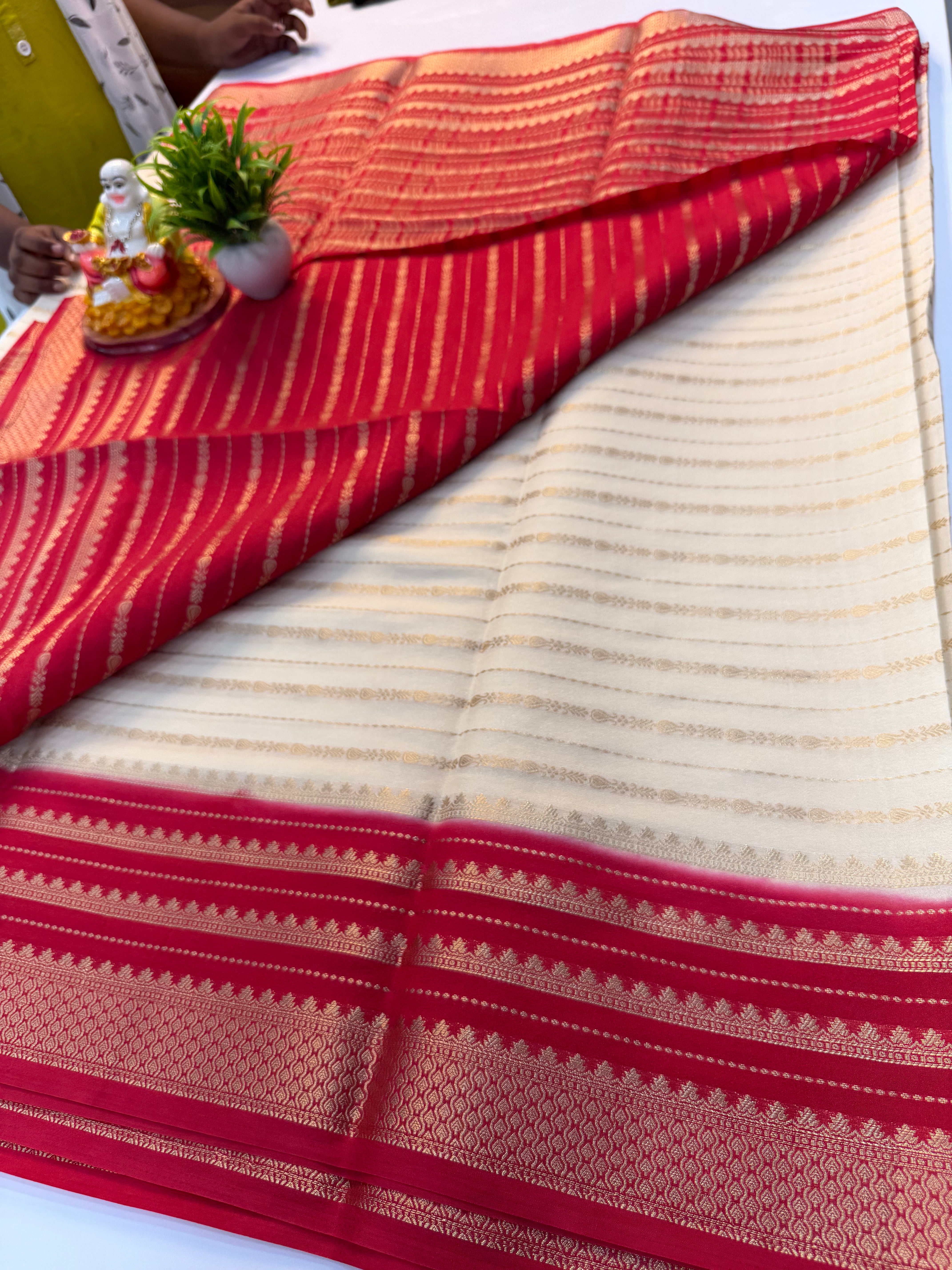 Mysore Crepe Silk Saree with Stripes – Padmavathi Silks and Sarees