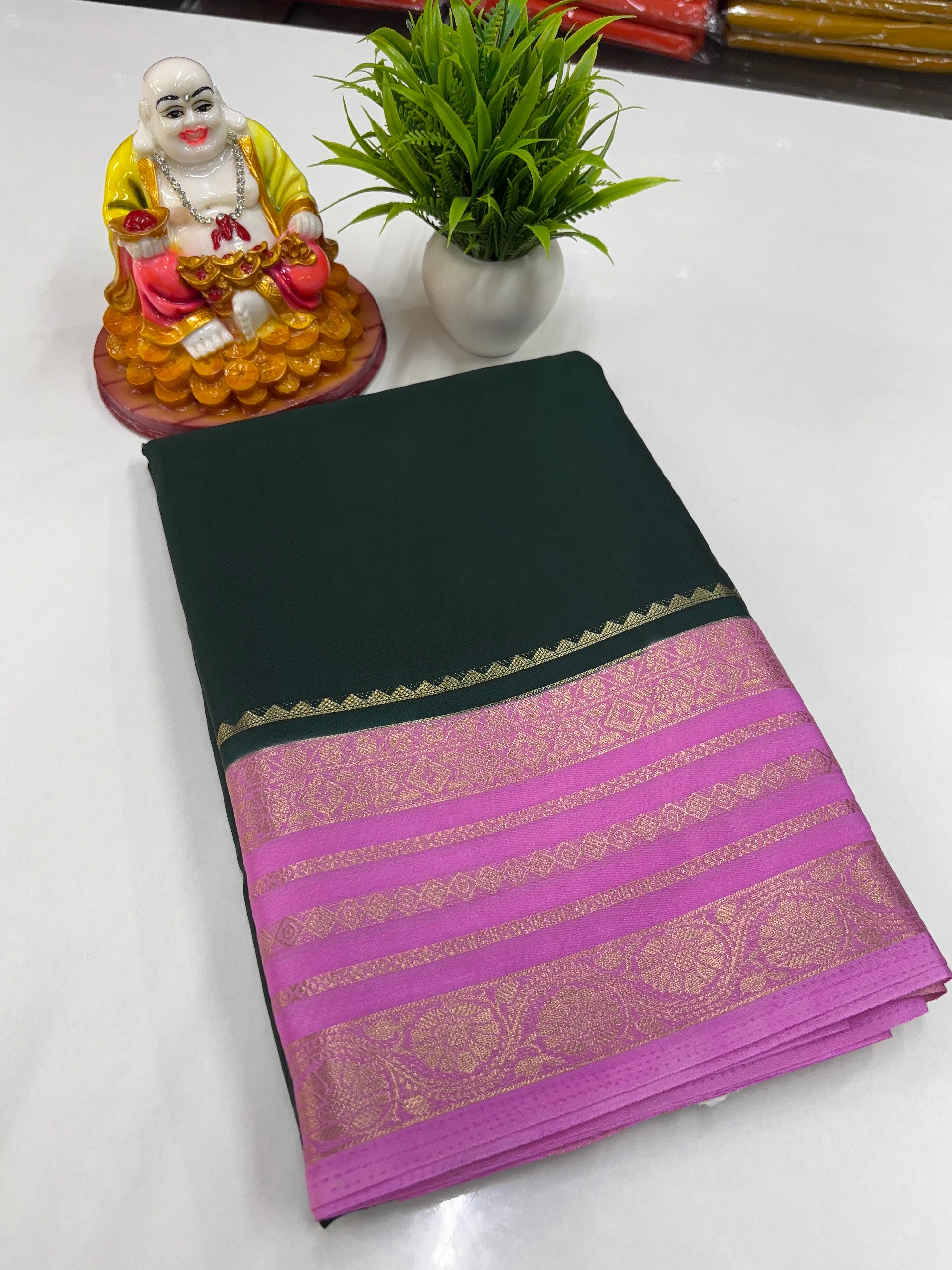 Mysore Crepe Silk Saree with Beautiful Contrast Border ✨