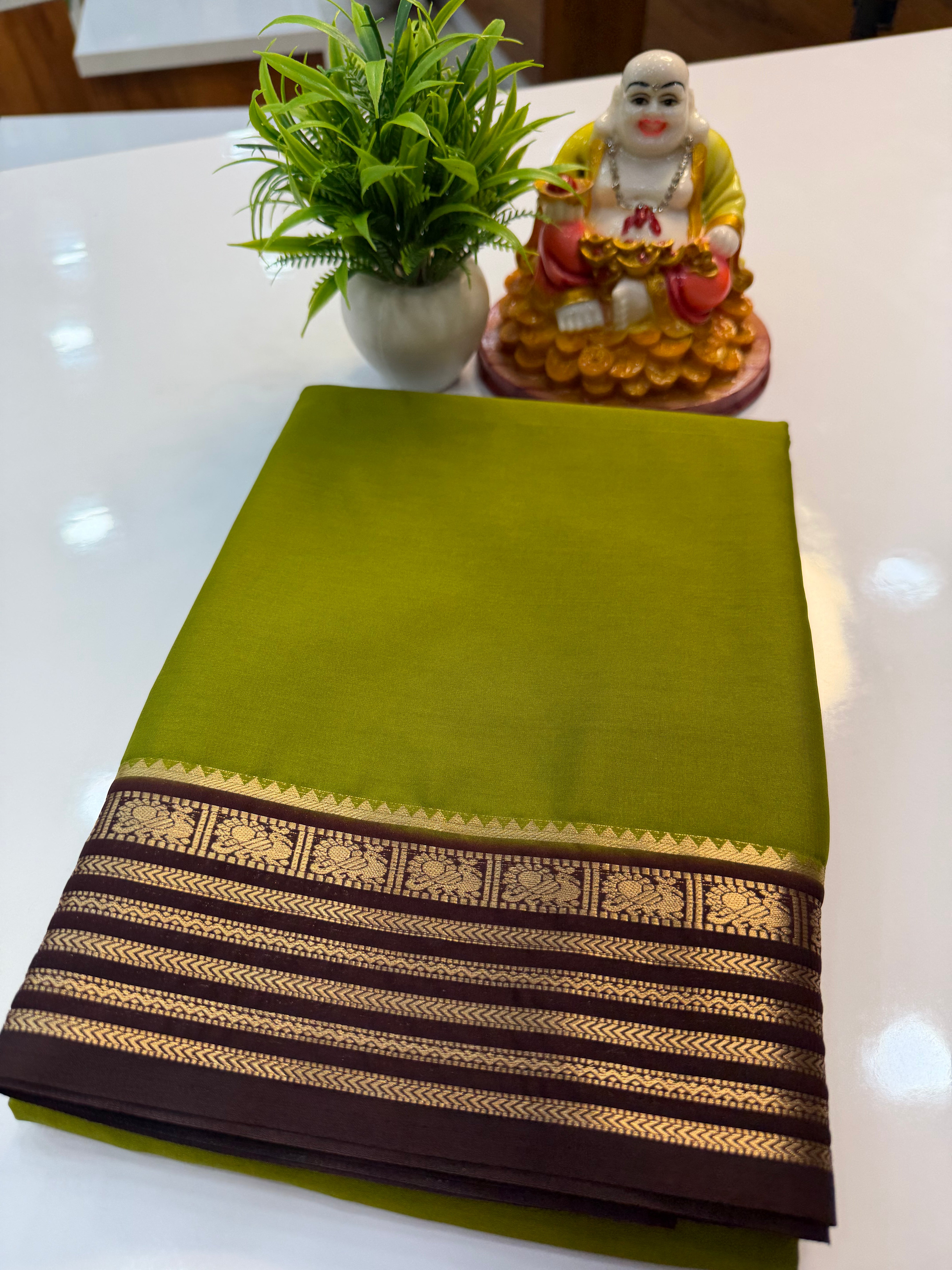 Mysore Crepe Silk Saree with Peacock Border – Shopify Product Description