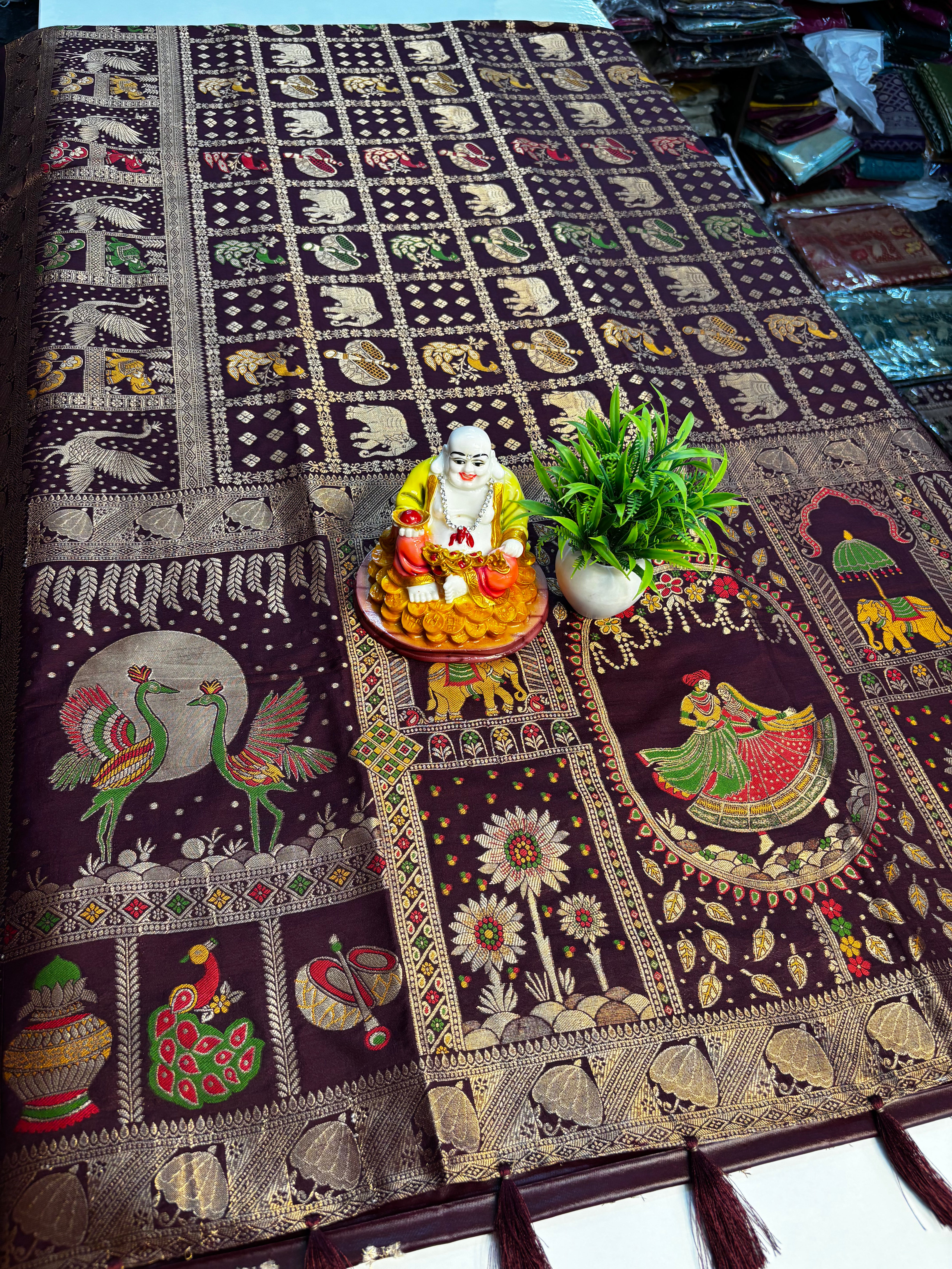 Premium Tanjore Design Saree with Zari Weaving | Rich Pallu | Butta Blouse