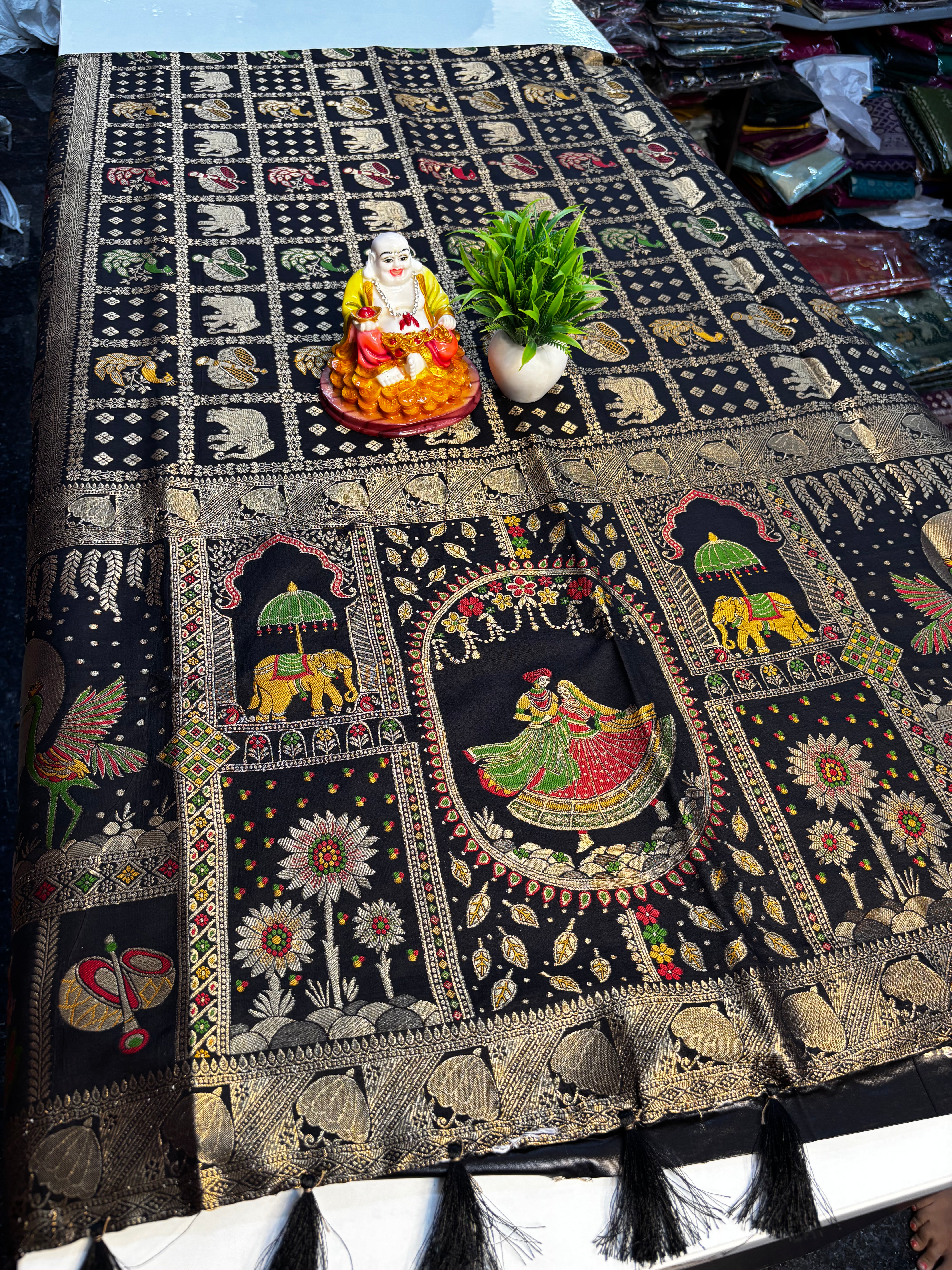 Premium Tanjore Design Saree with Zari Weaving | Rich Pallu | Butta Blouse