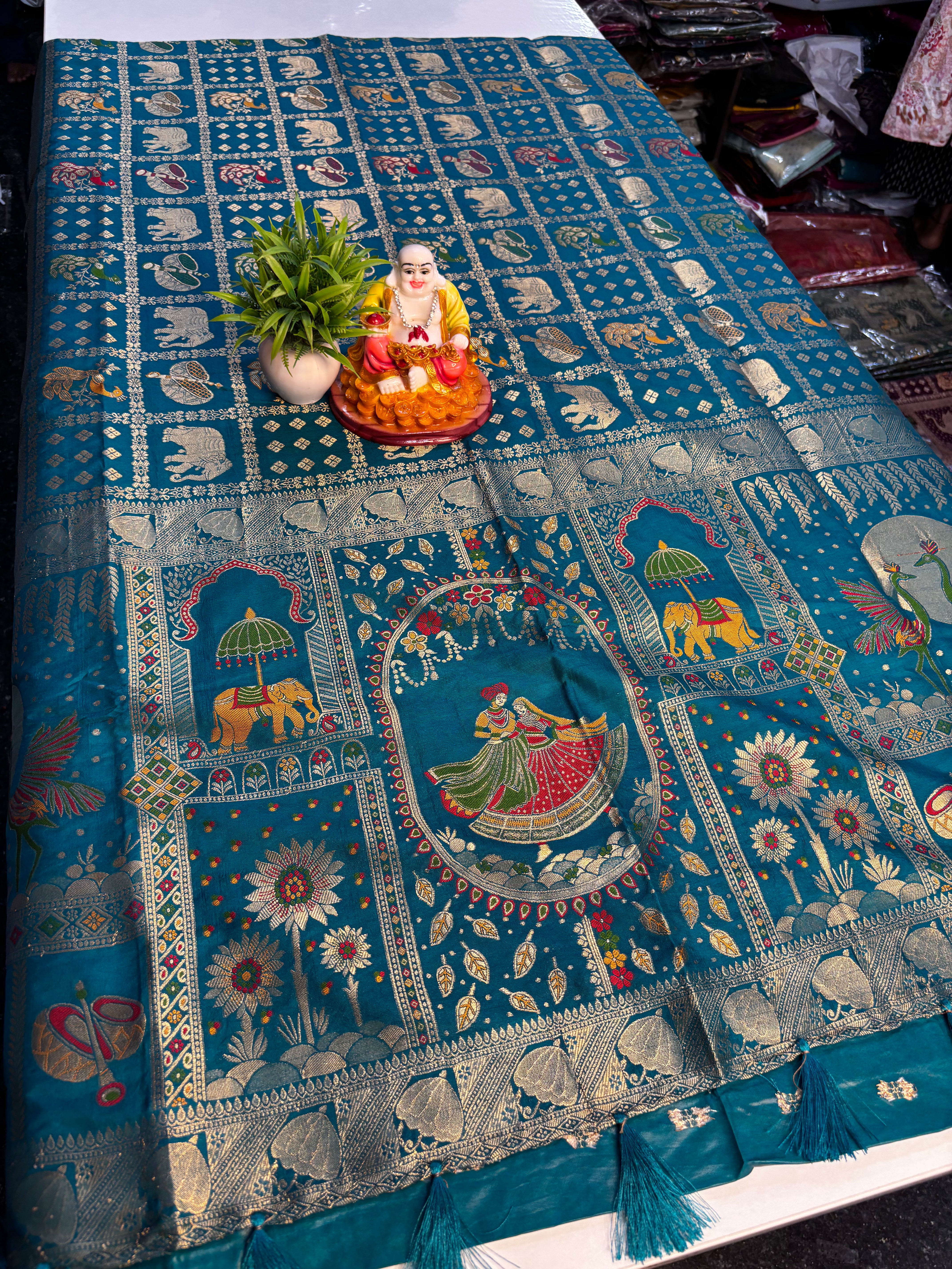 Premium Tanjore Design Saree with Zari Weaving | Rich Pallu | Butta Blouse