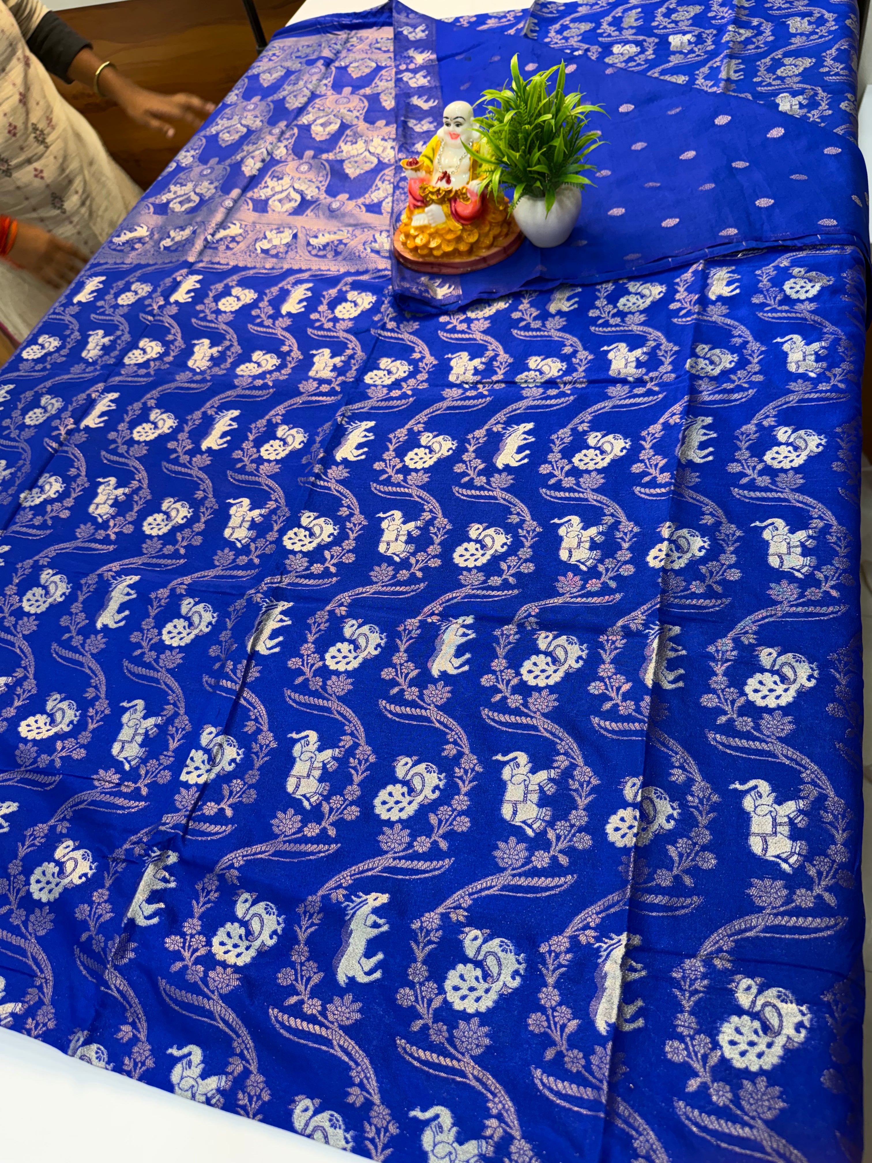 Beautiful Georgette Saree with Peacock & Elephant Design