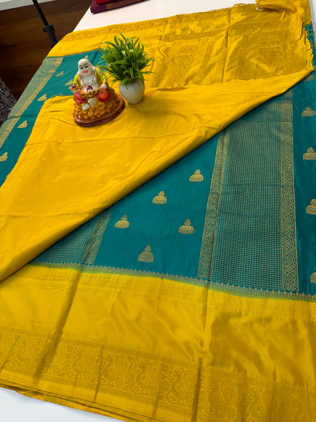 Premium Mysore Crepe Silk Saree with Jhumka Design & Rich Pallu | Padmavathi Silks and Sarees