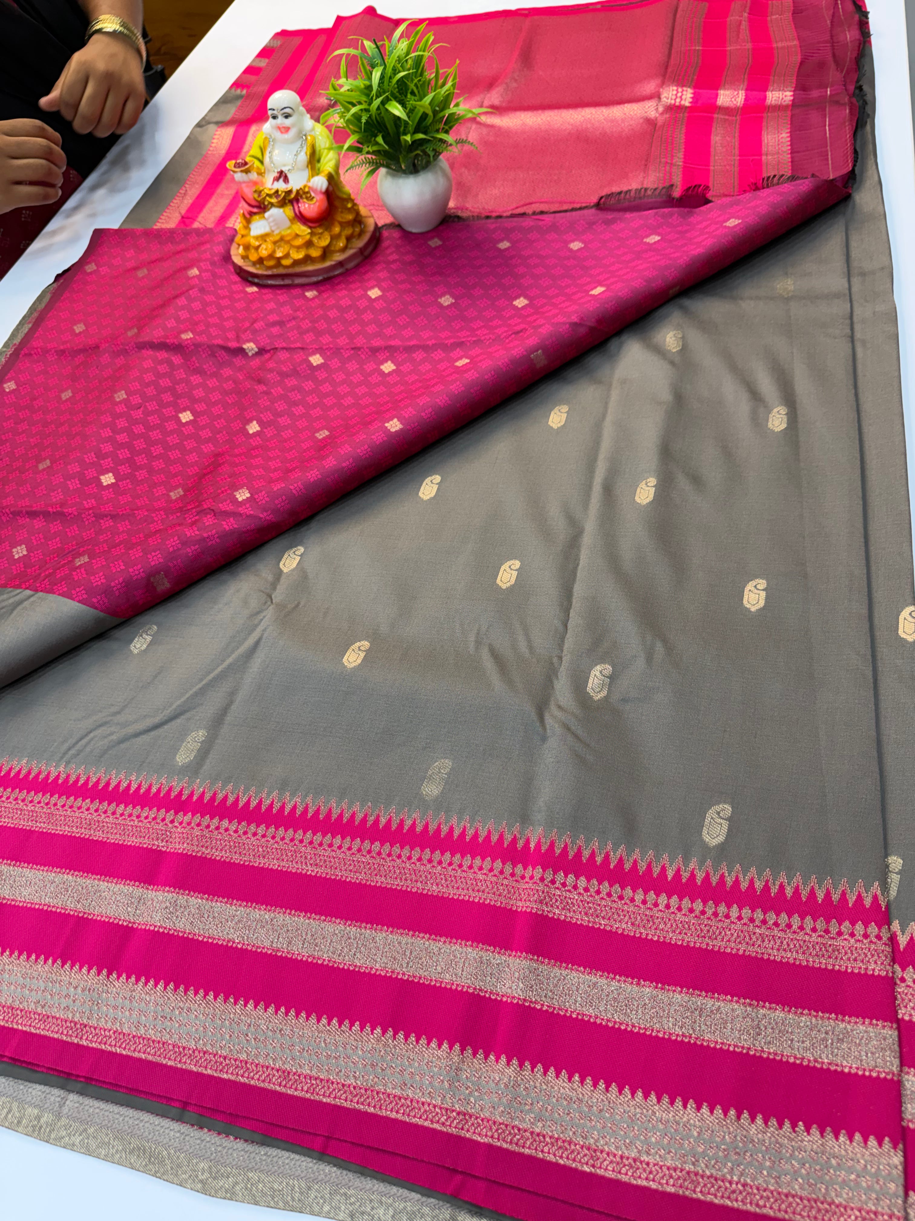 Premium Semi Silk Saree with Mango Buttas