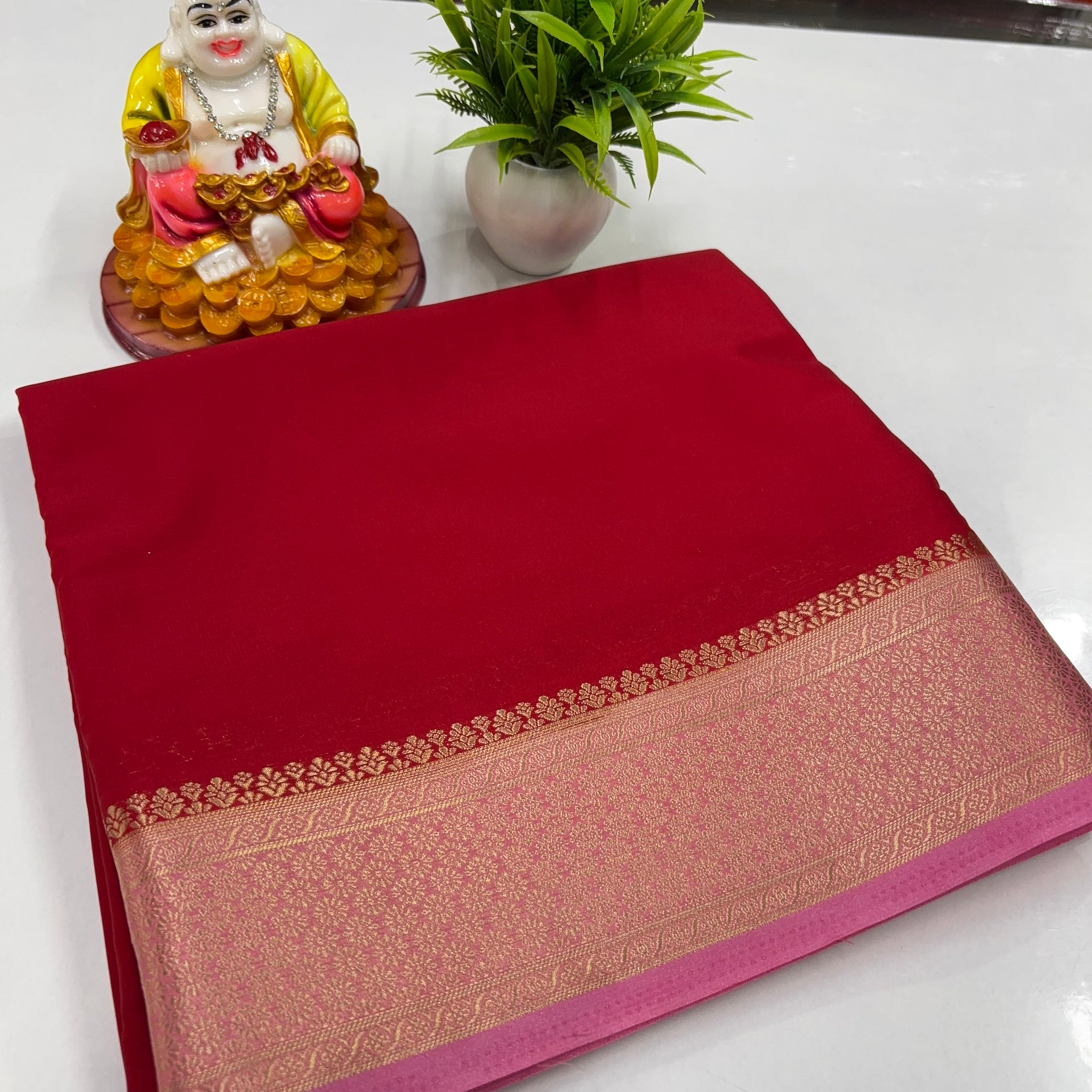 Mysore Crepe Silk Saree with Beautiful Contrast Pallu & Blouse – Made from Padmavathi Silks and Sarees ✨