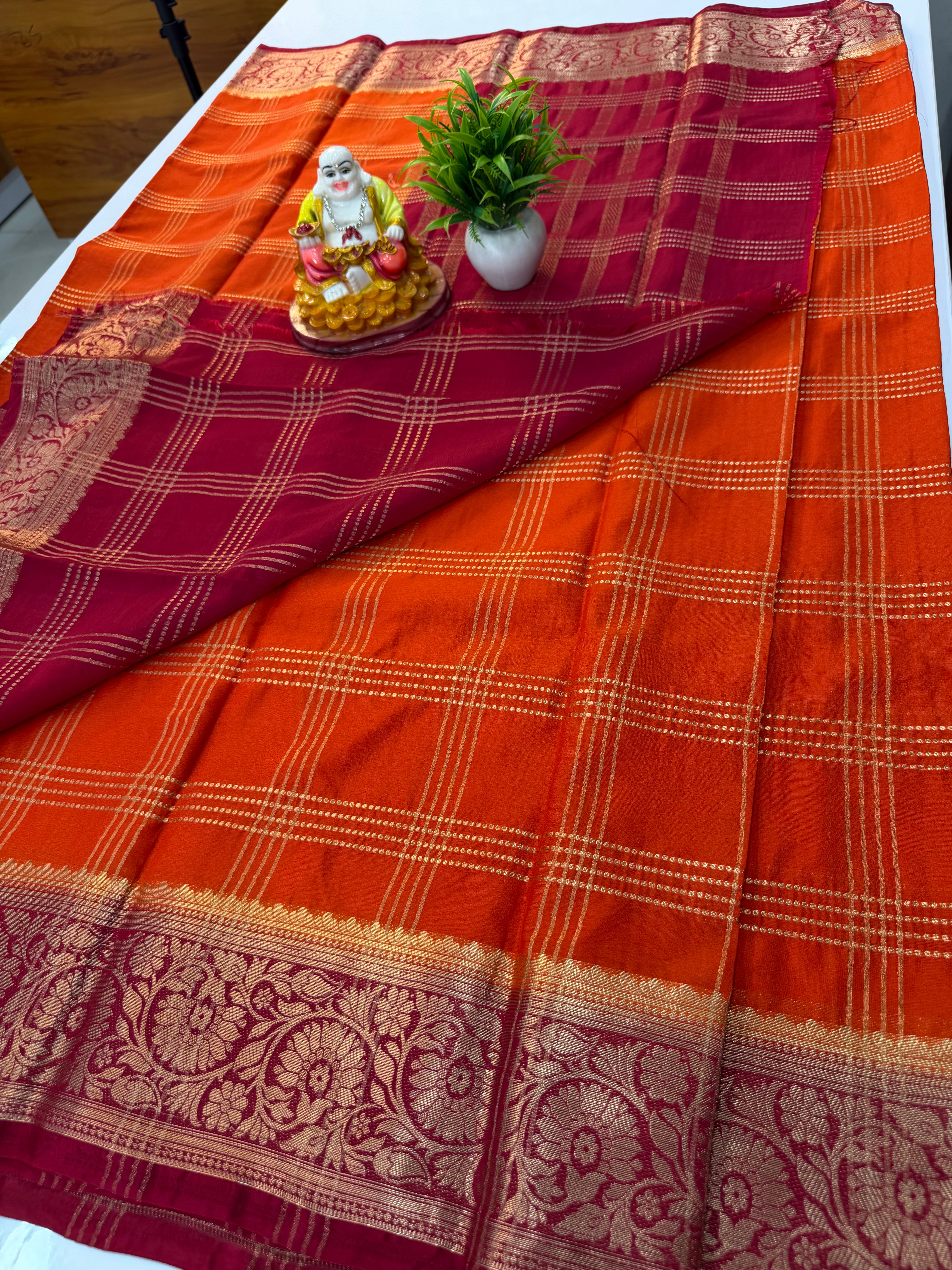 Beautiful Chiffon Saree with Checks Pattern