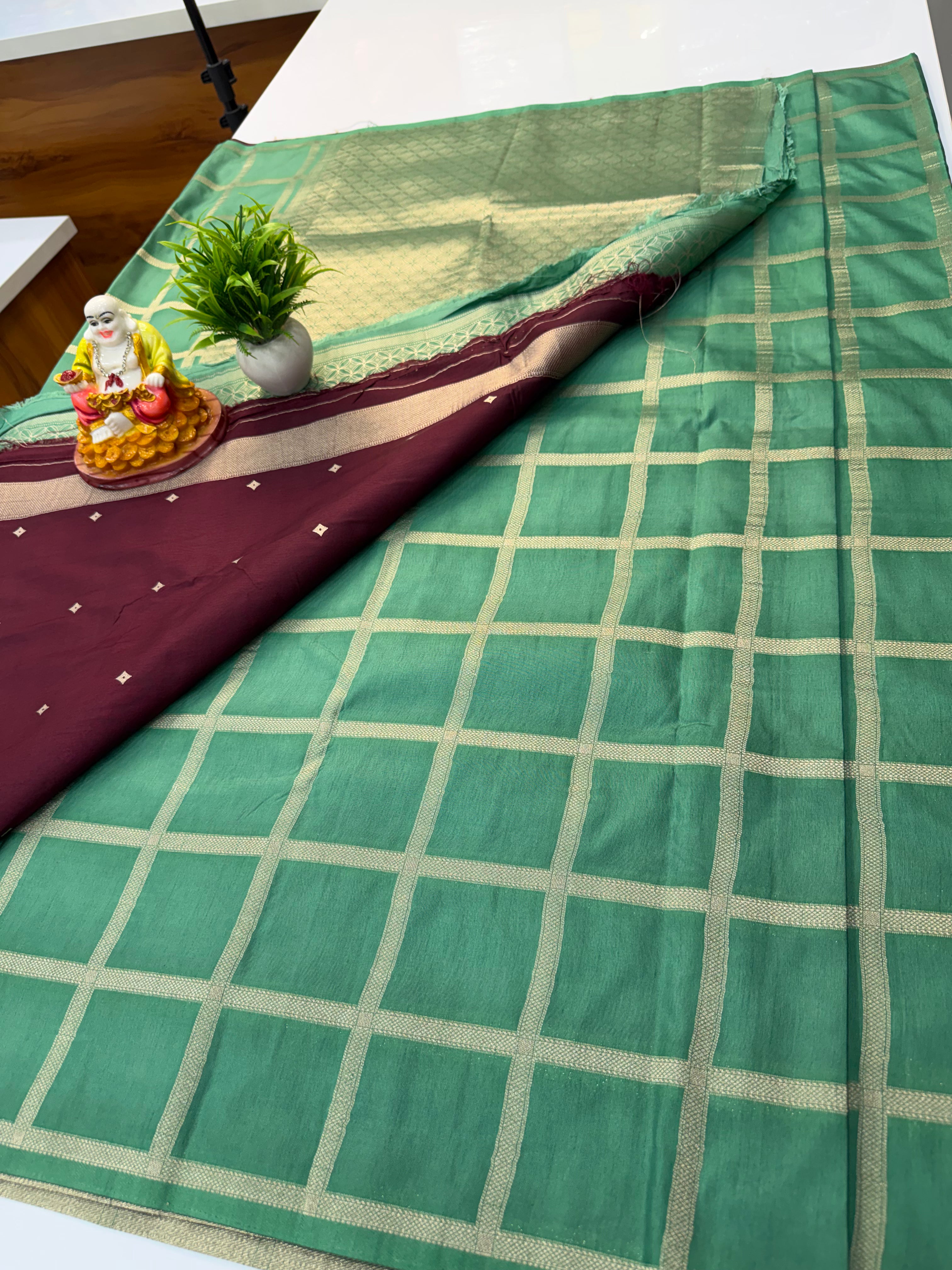 Premium Viscose Mix Semi Silk Saree with Checks Pattern & Contrast Blouse