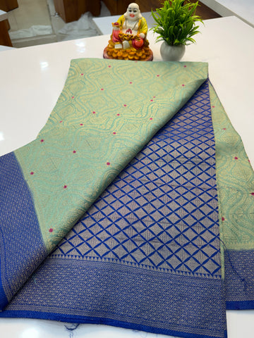 Premium Wrinkle Crepe Silk Saree with Jaal Pattern