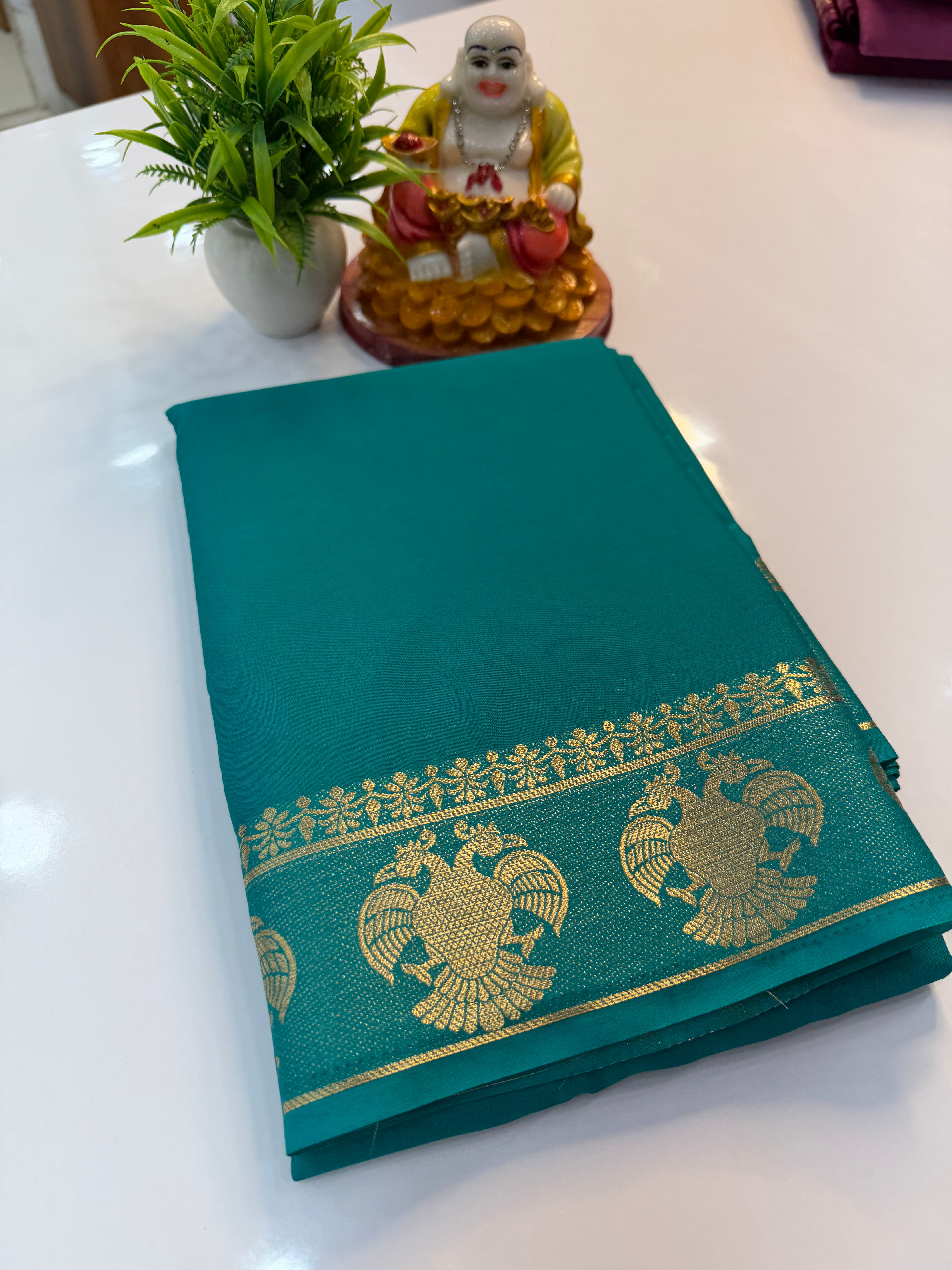 Mysore Crepe Silk Saree with Garuda Border & Chit Pallu
