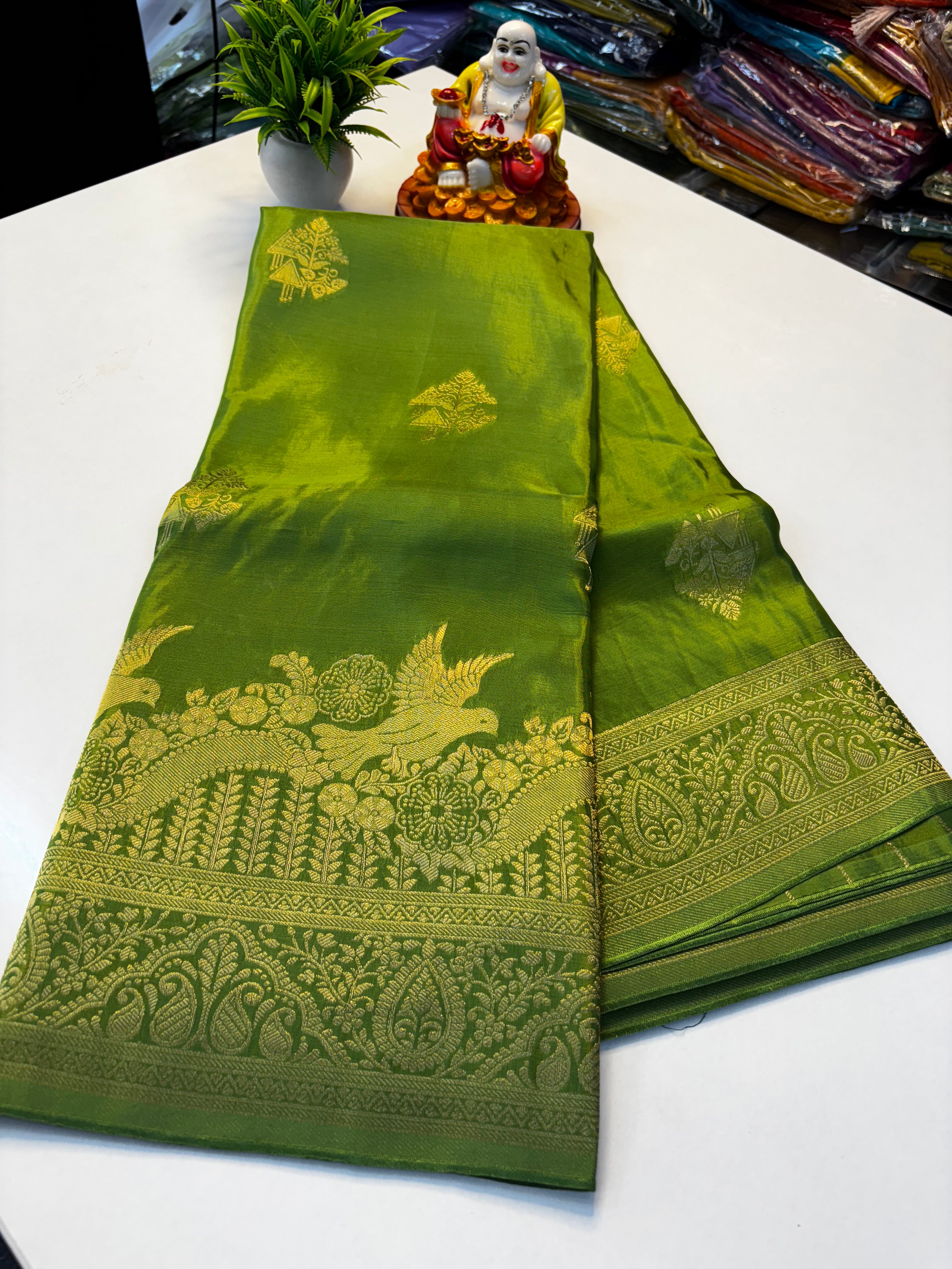 Premium Viscose Saree with Beautiful Parrot Design – Rich Pallu