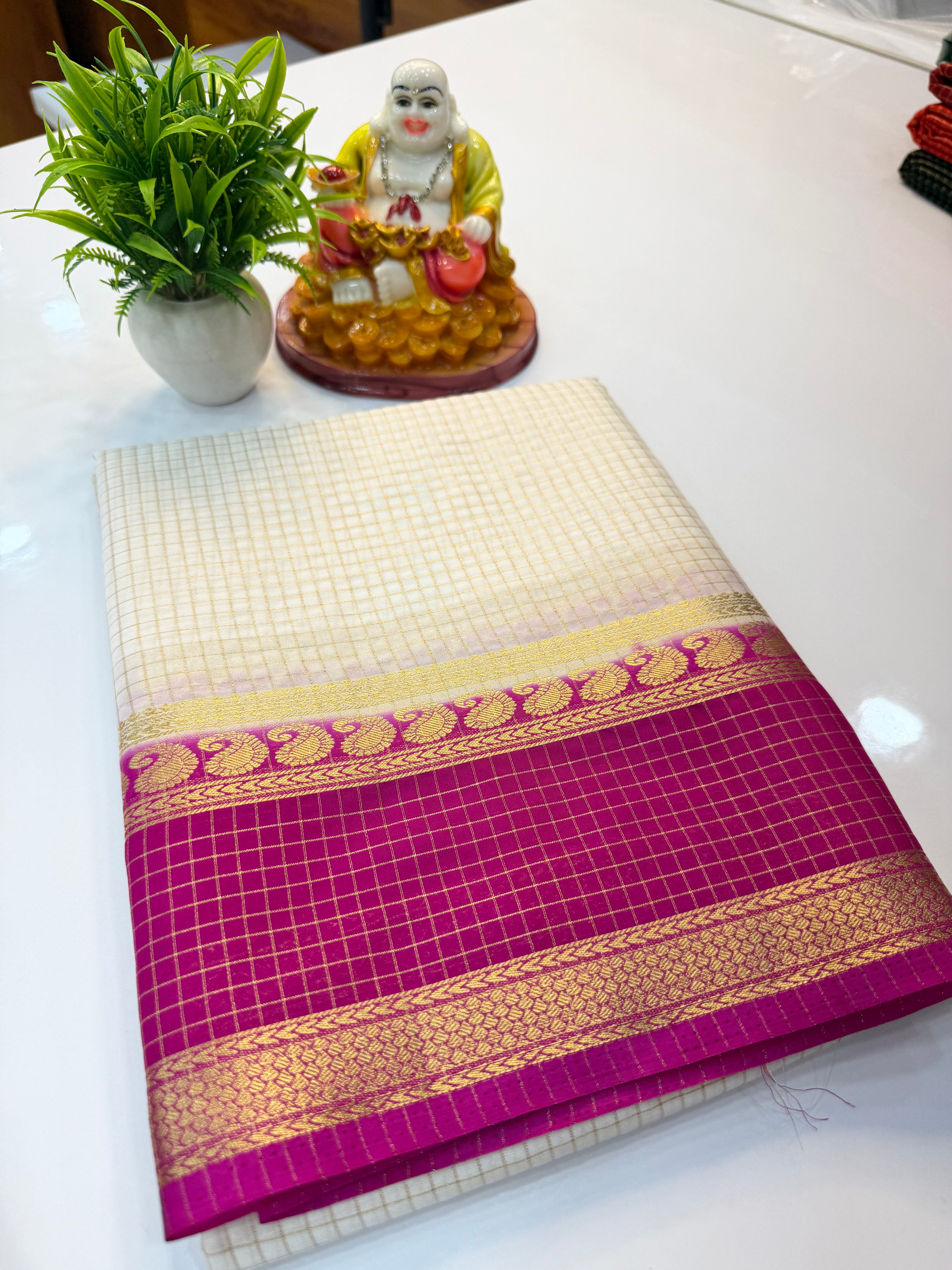 Mysore Crepe Silk Saree with Mango Bentex Border & Checks Pattern