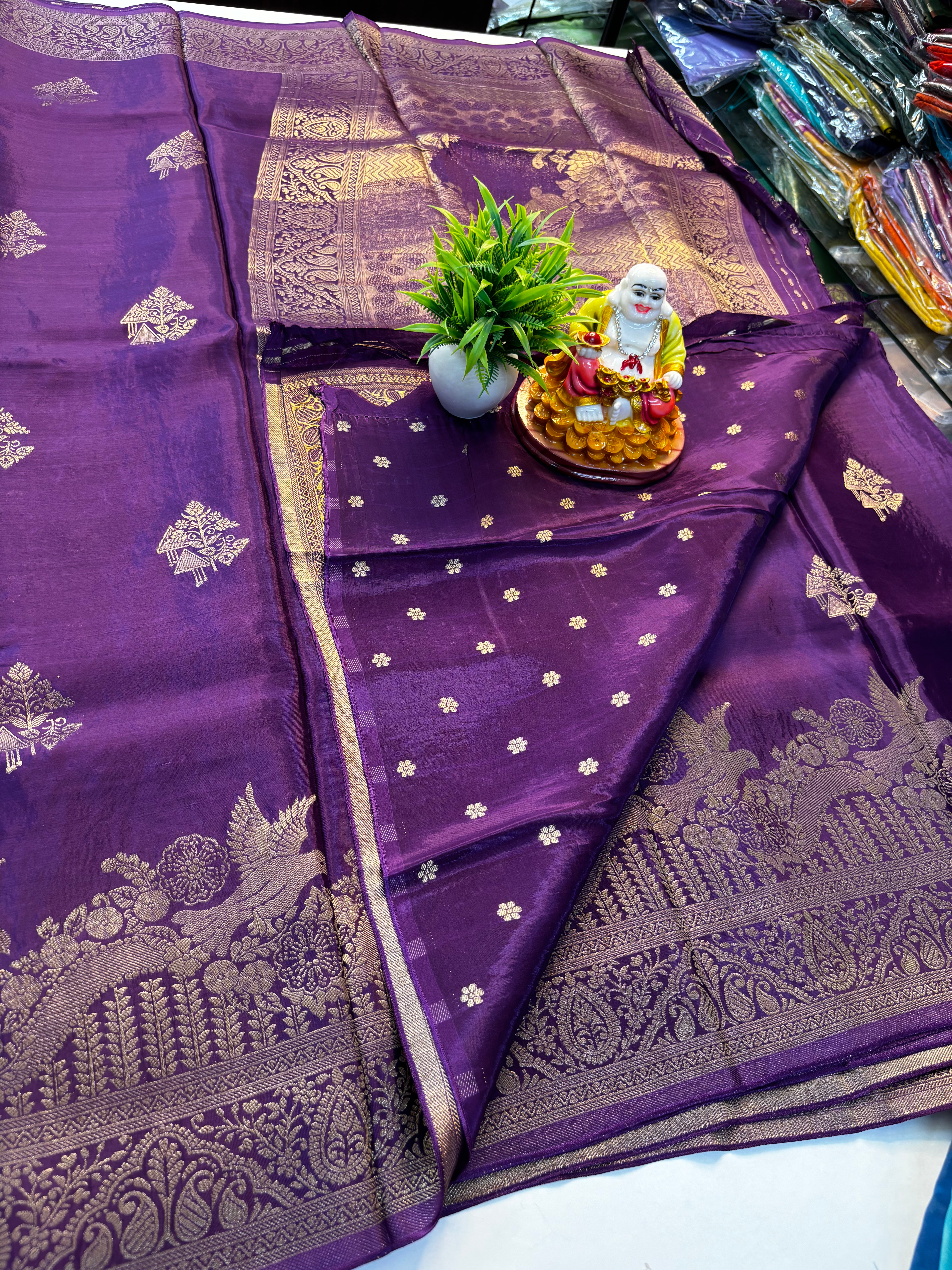 Premium Viscose Saree with Beautiful Parrot Design – Rich Pallu