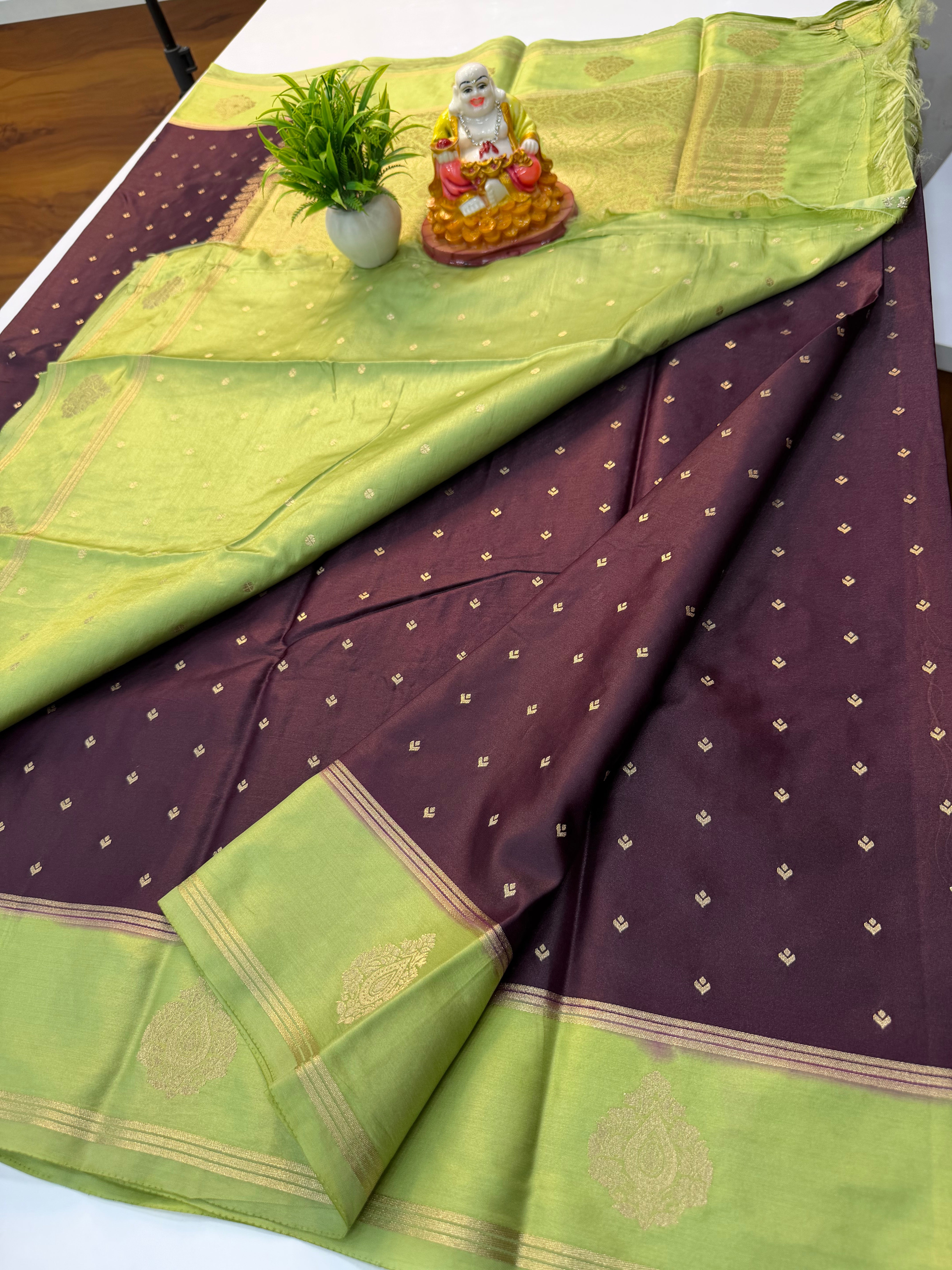 Premium Gajji Silk Saree with Buttas & Rich Pallu