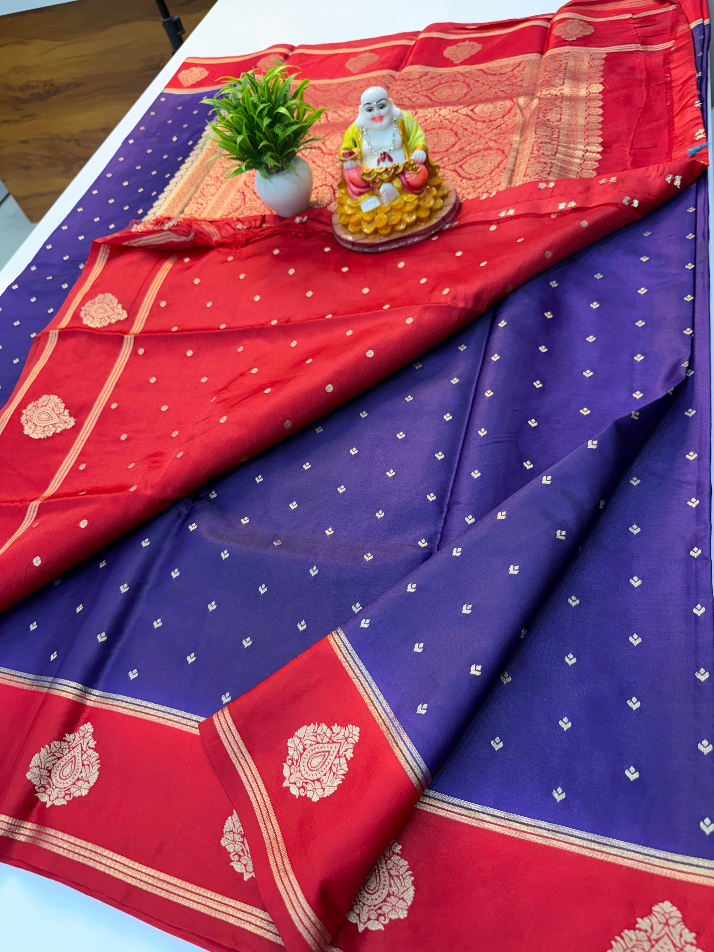 Premium Gajji Silk Saree with Buttas & Rich Pallu