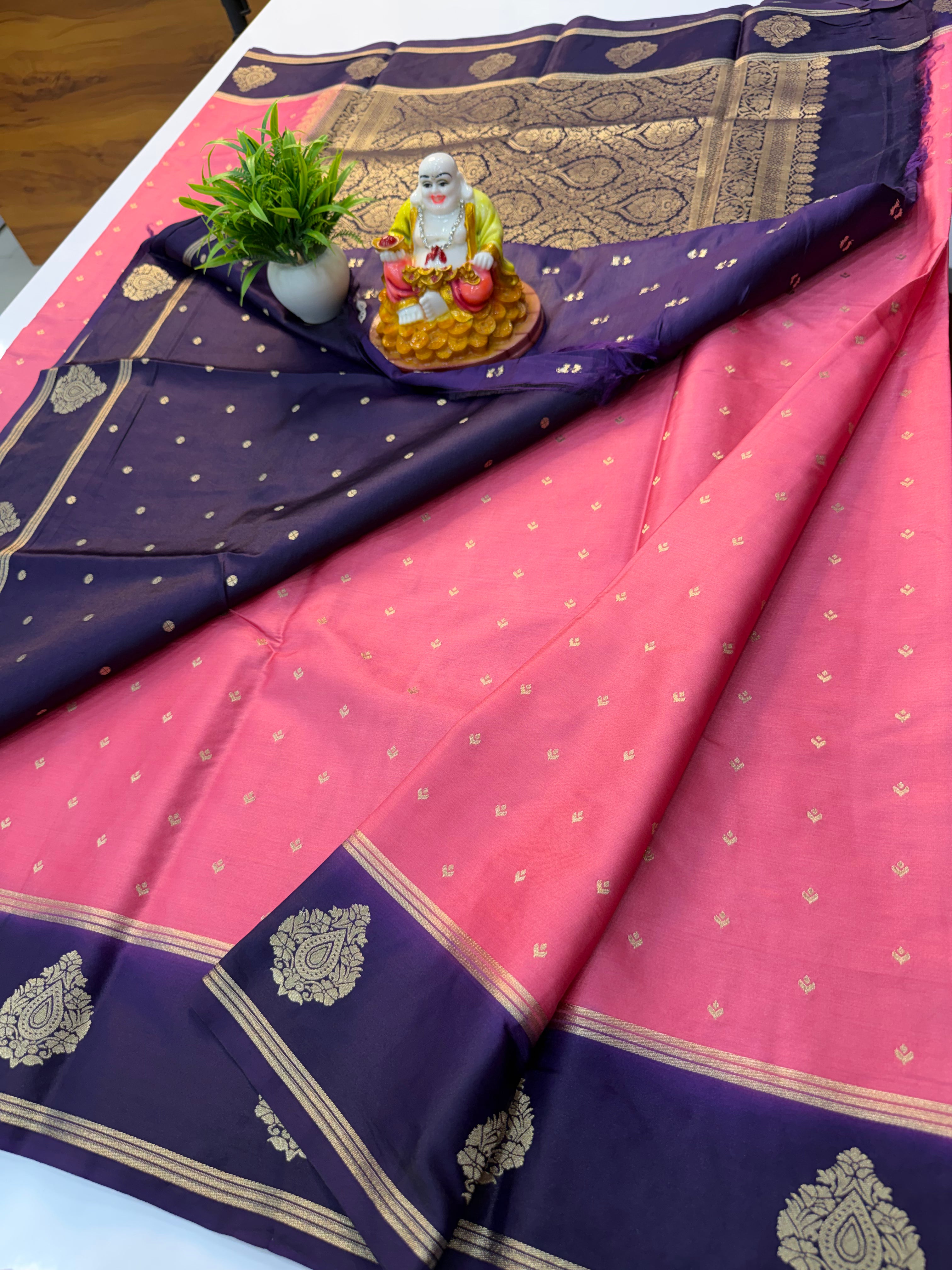 Premium Gajji Silk Saree with Buttas & Rich Pallu