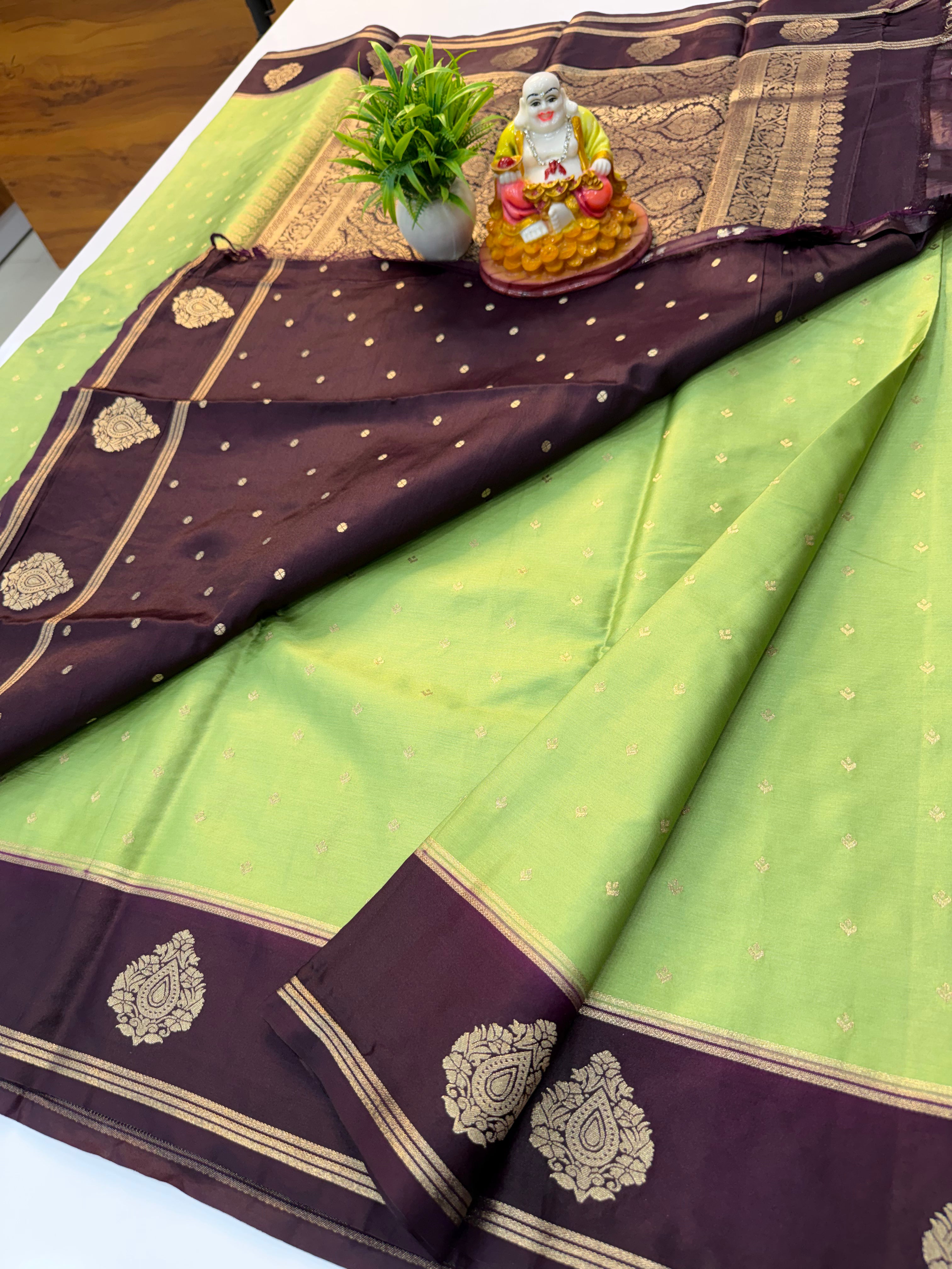 Premium Gajji Silk Saree with Buttas & Rich Pallu
