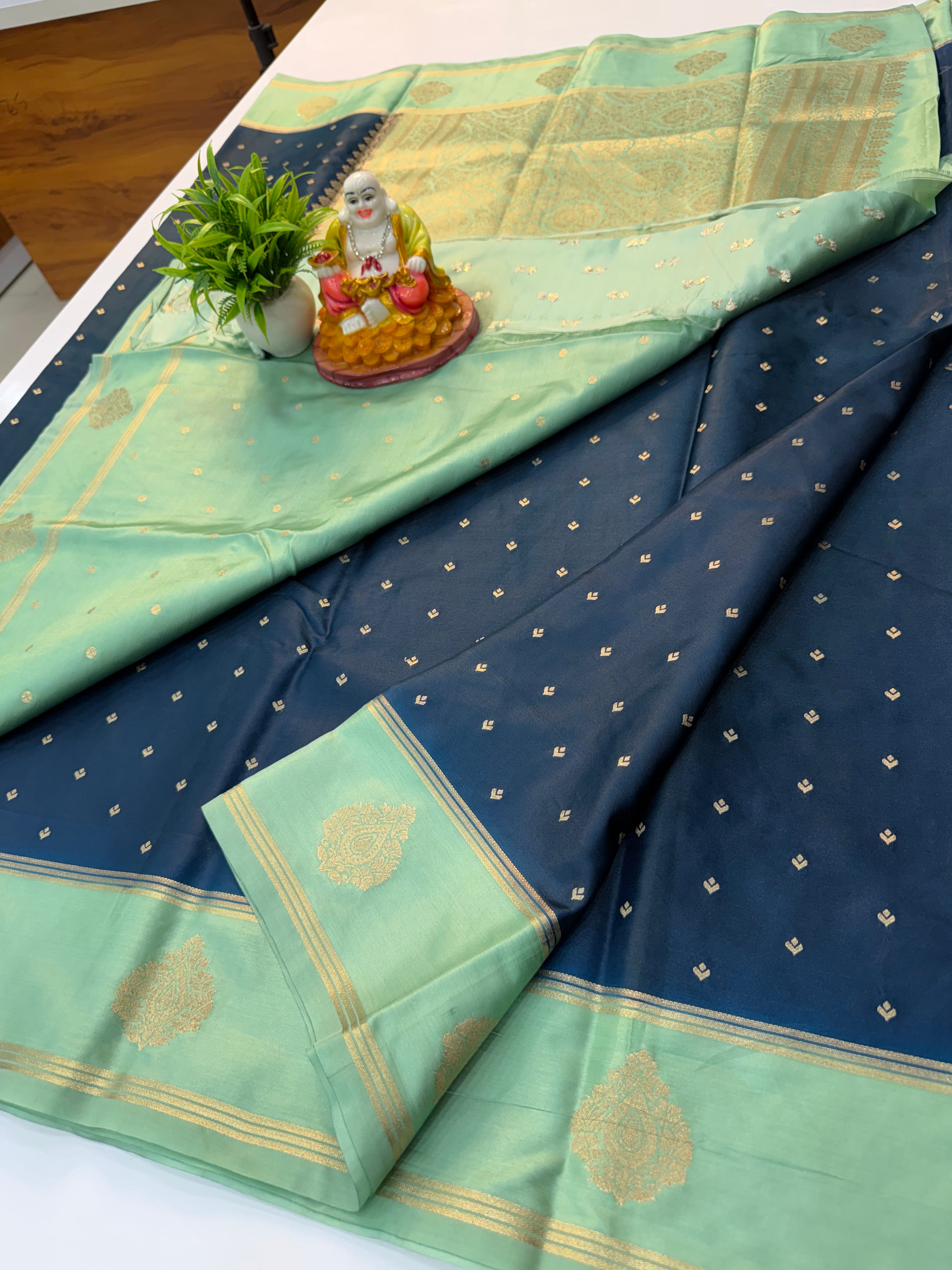 Premium Gajji Silk Saree with Buttas & Rich Pallu