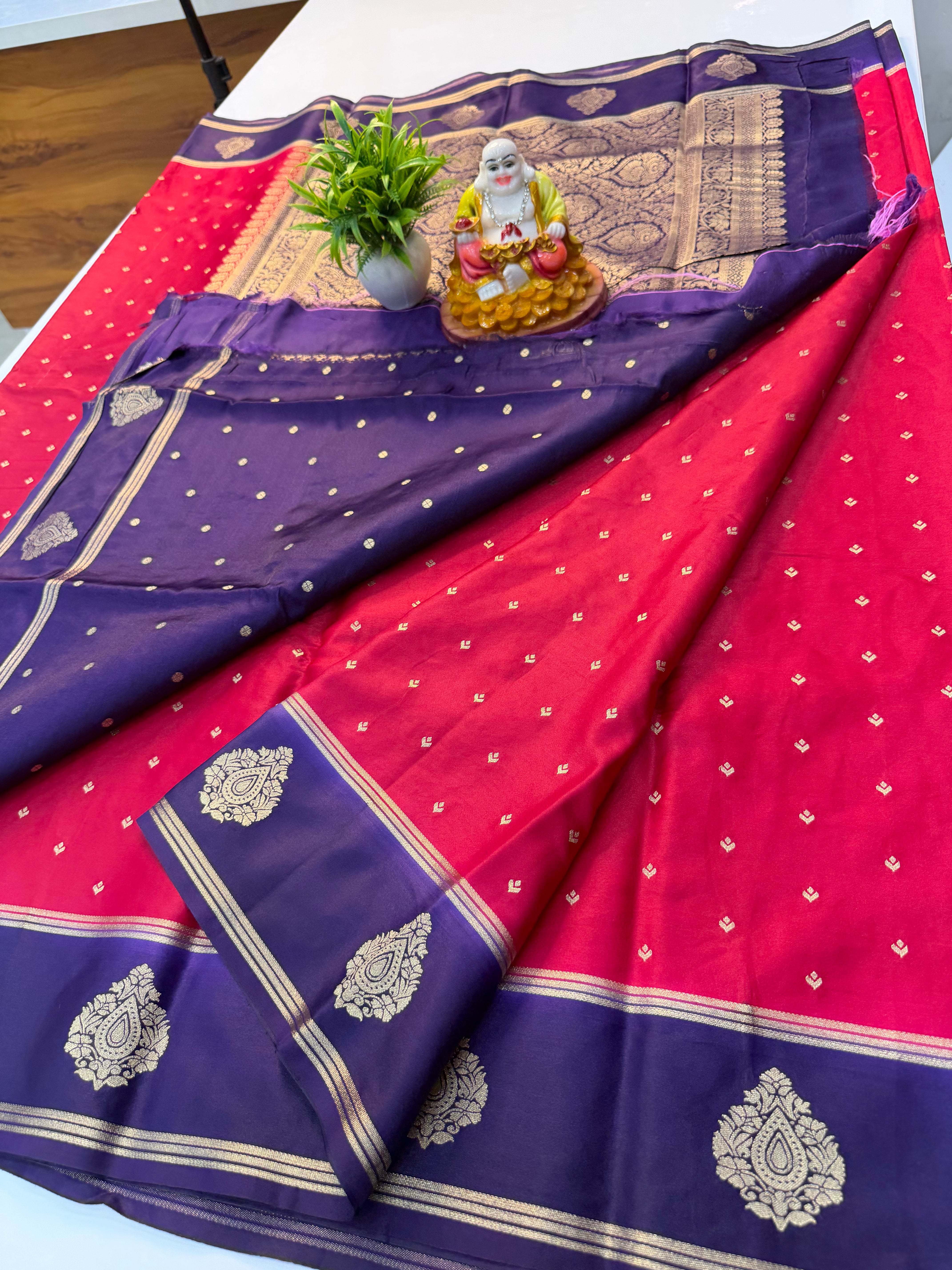 Premium Gajji Silk Saree with Buttas & Rich Pallu