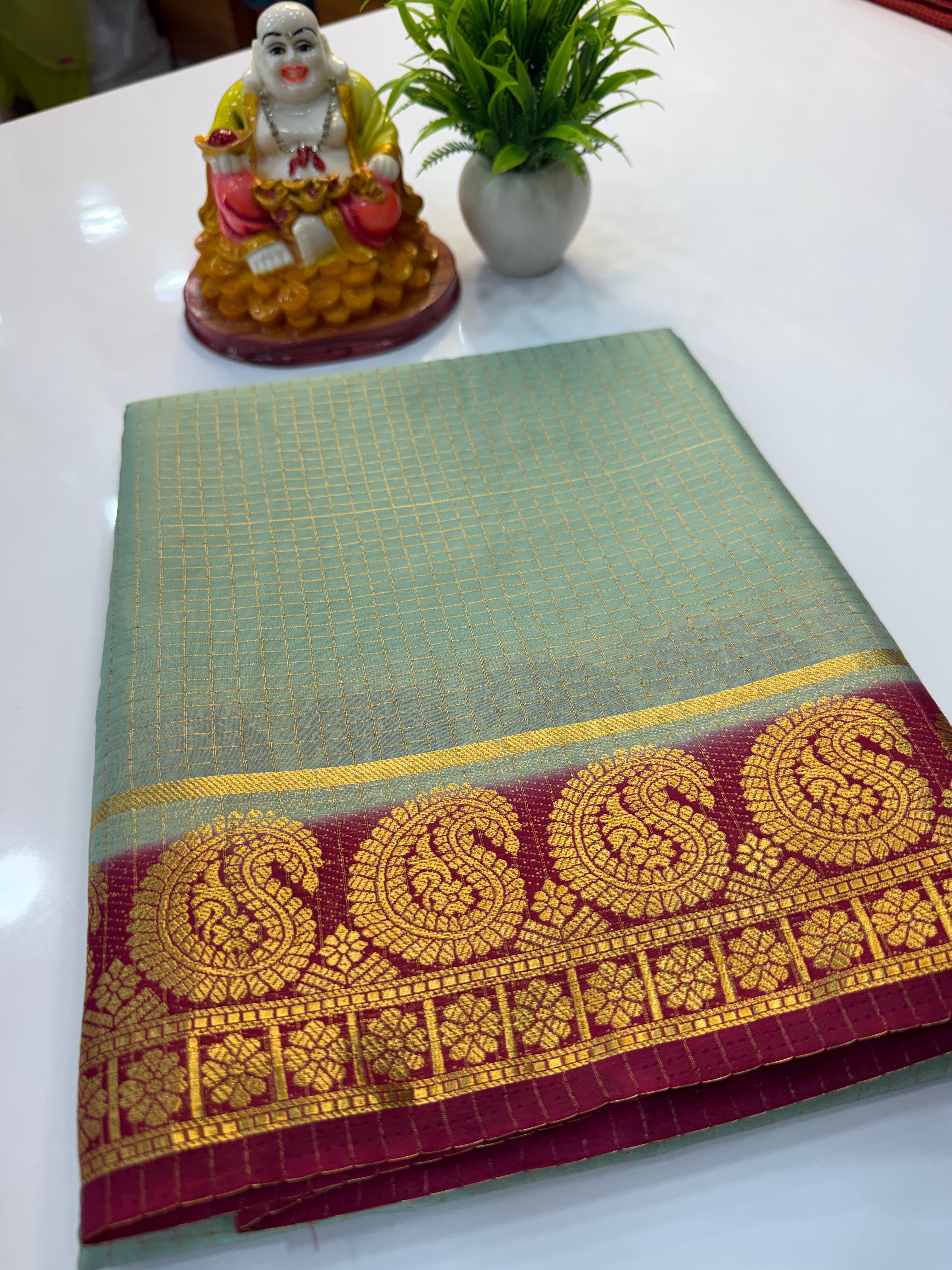 Mysore Crepe Silk Saree with Mango Border Checks Pattern | Padmavathi Silks and Sarees