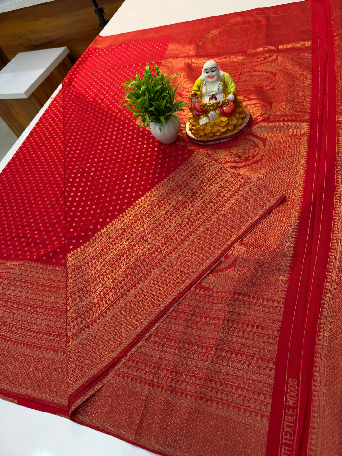 Georgette Saree with Buttas & Rich Pallu | Padmavathi Silks and Sarees