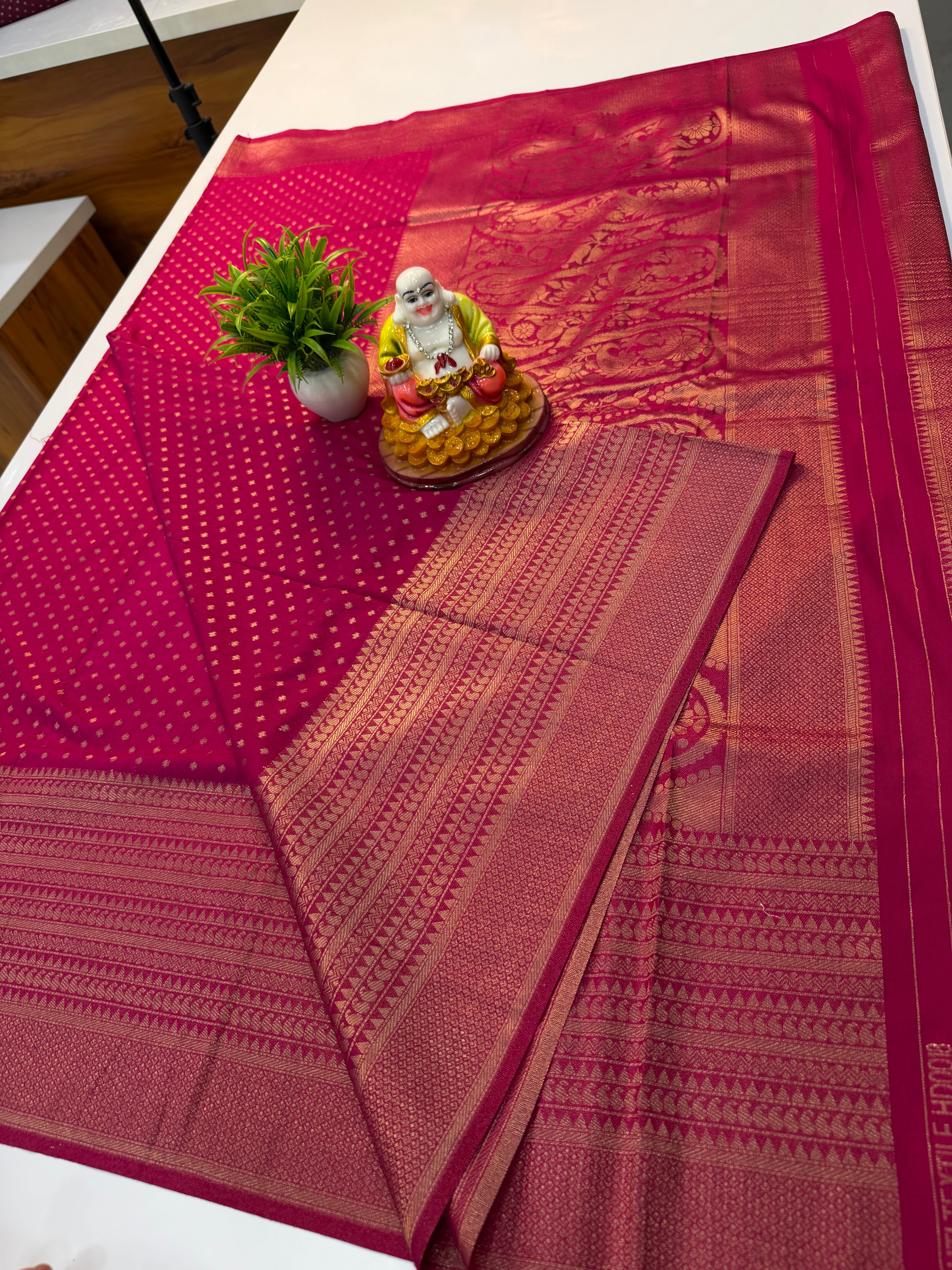 Georgette Saree with Buttas & Rich Pallu | Padmavathi Silks and Sarees