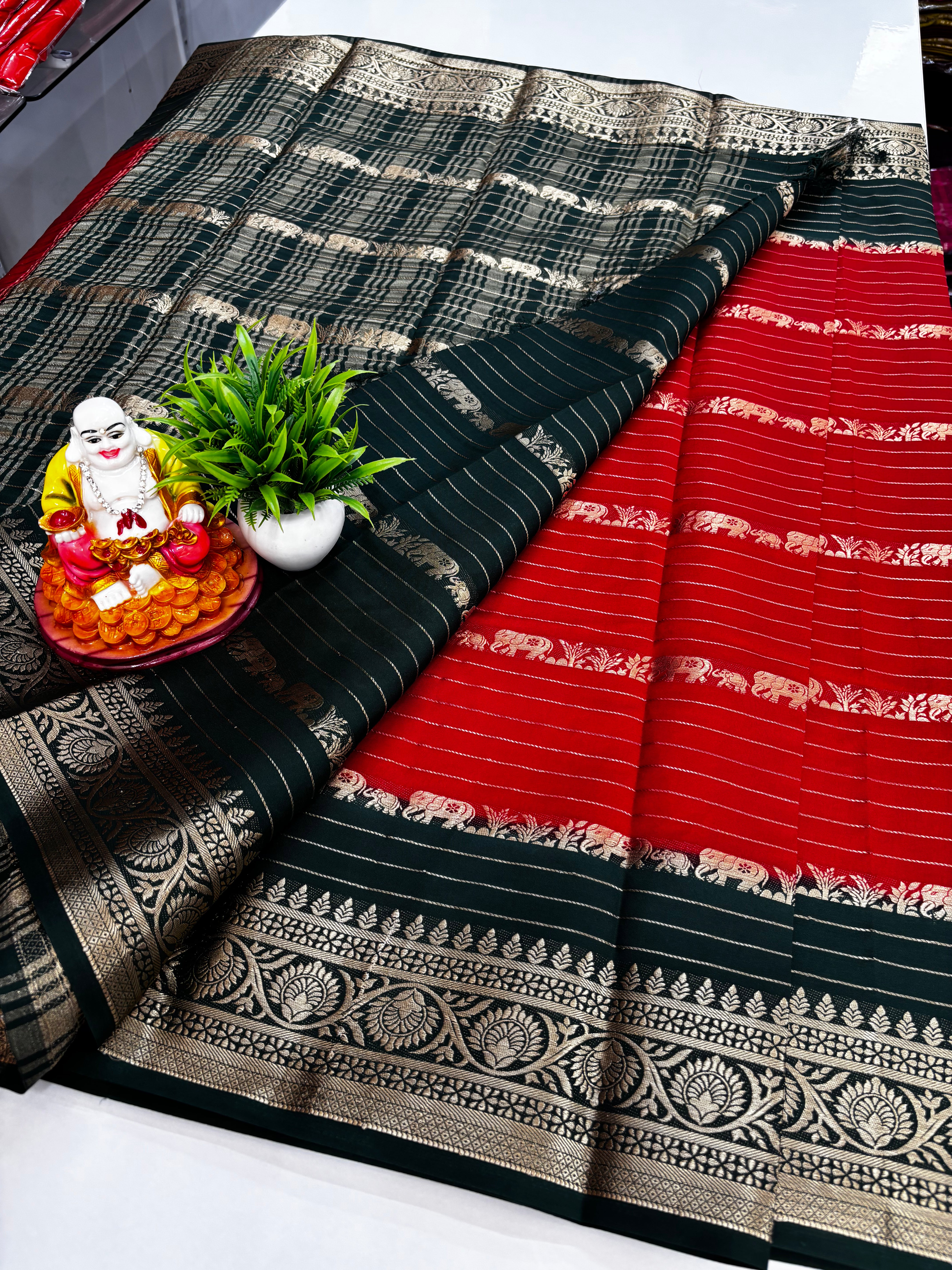 Beautiful Mysore Crepe Silk Saree with Elephant Stripes