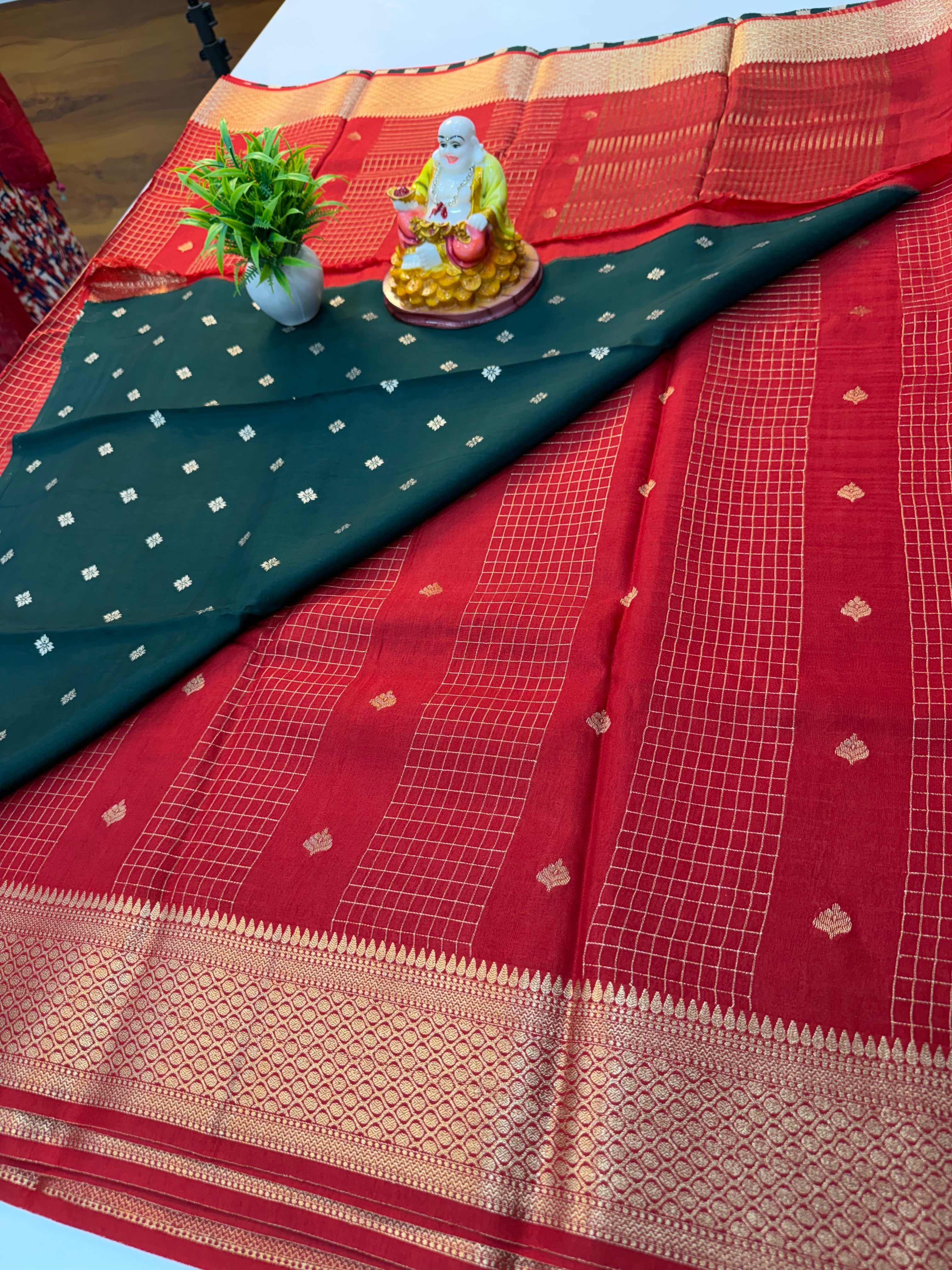 Premium Viscose Saree with Checks, Buttas & Contrast Butta Blouse