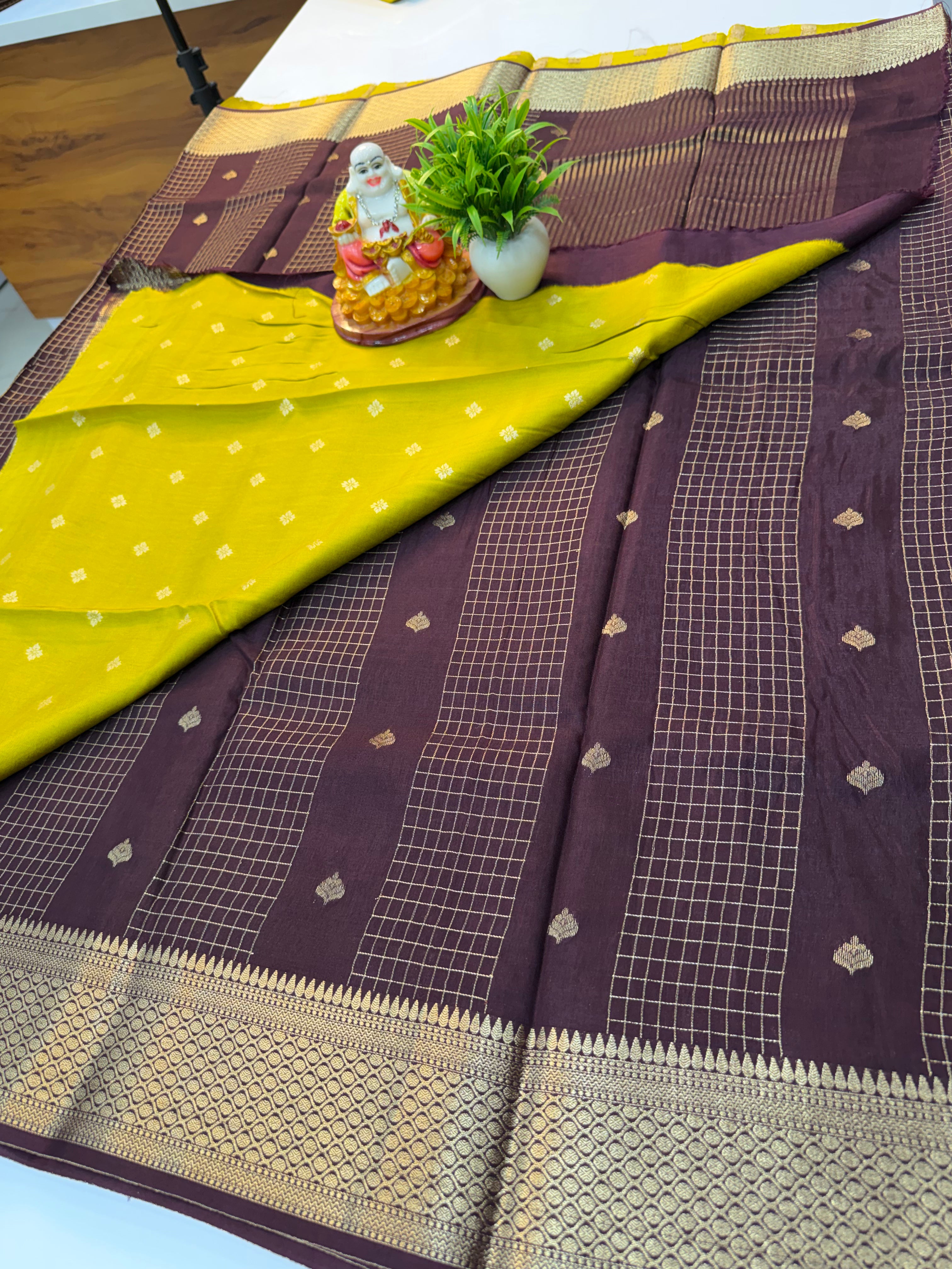 Premium Viscose Saree with Checks, Buttas & Contrast Butta Blouse