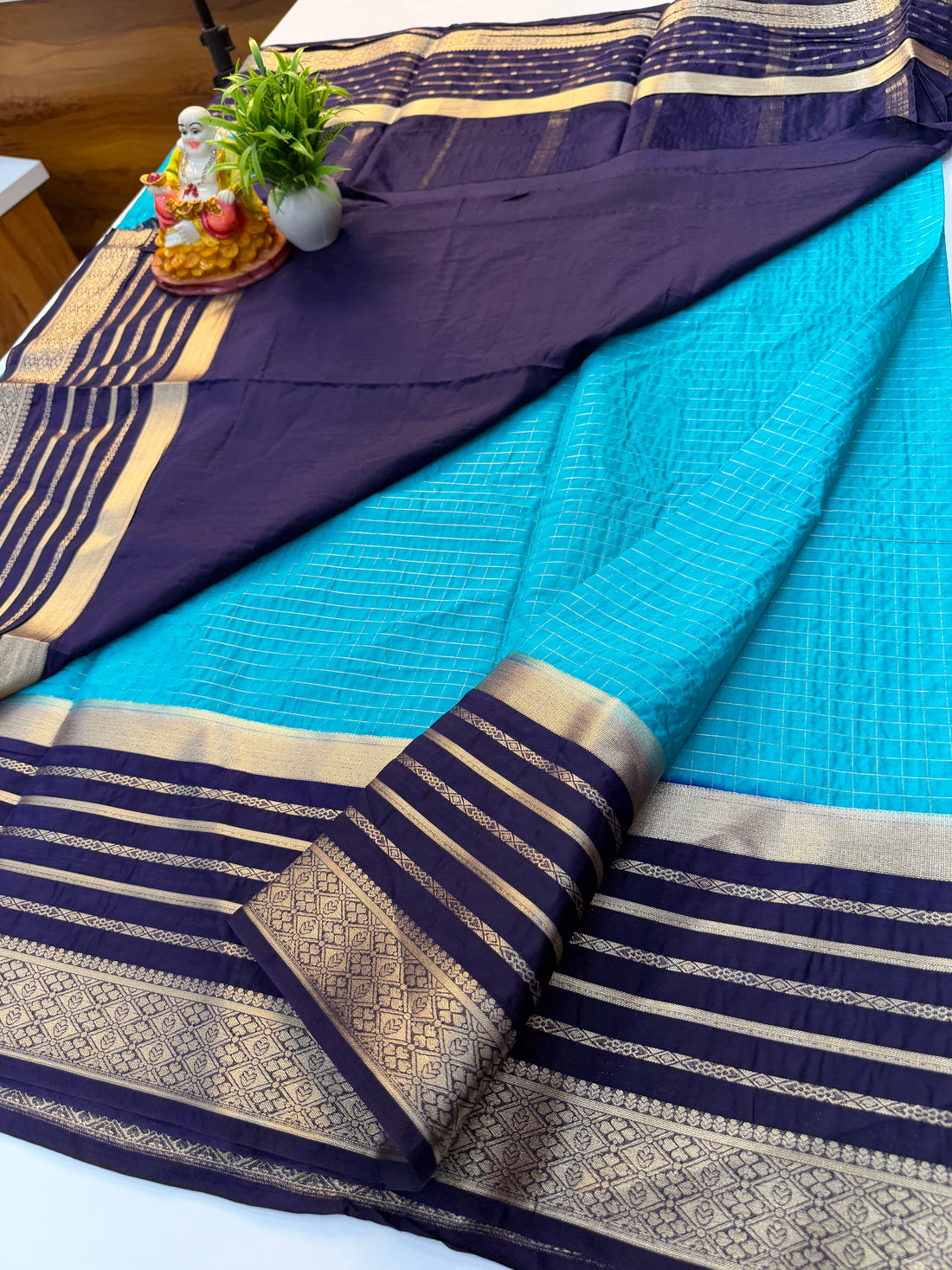 Mysore Crepe Silk Saree with Elegant Checks Pattern